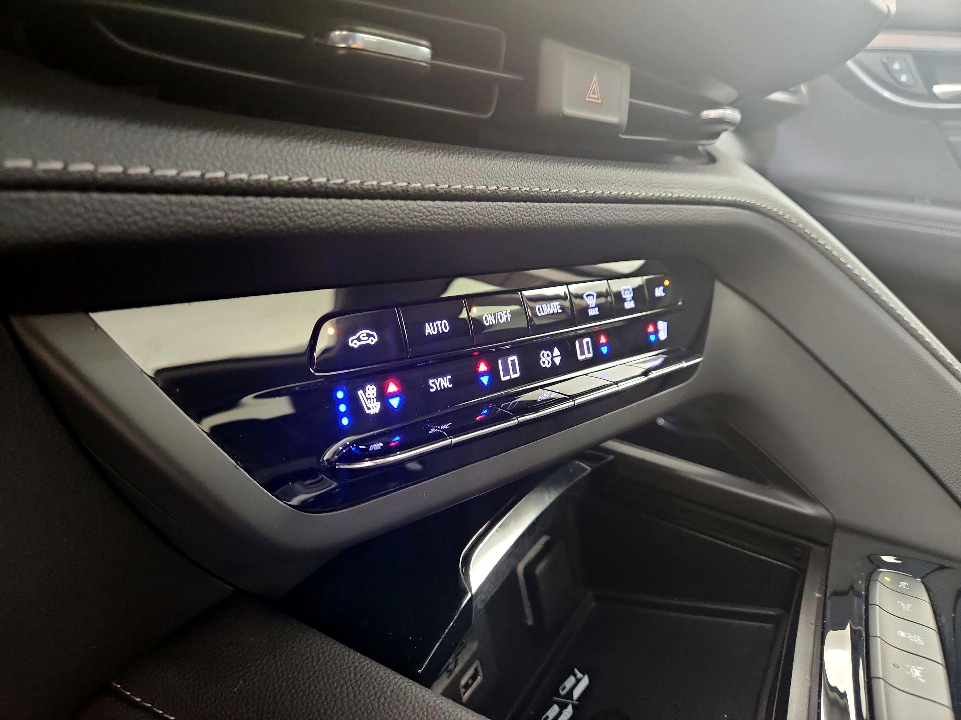 Thumbnail: 2023 Buick Envision - 17
