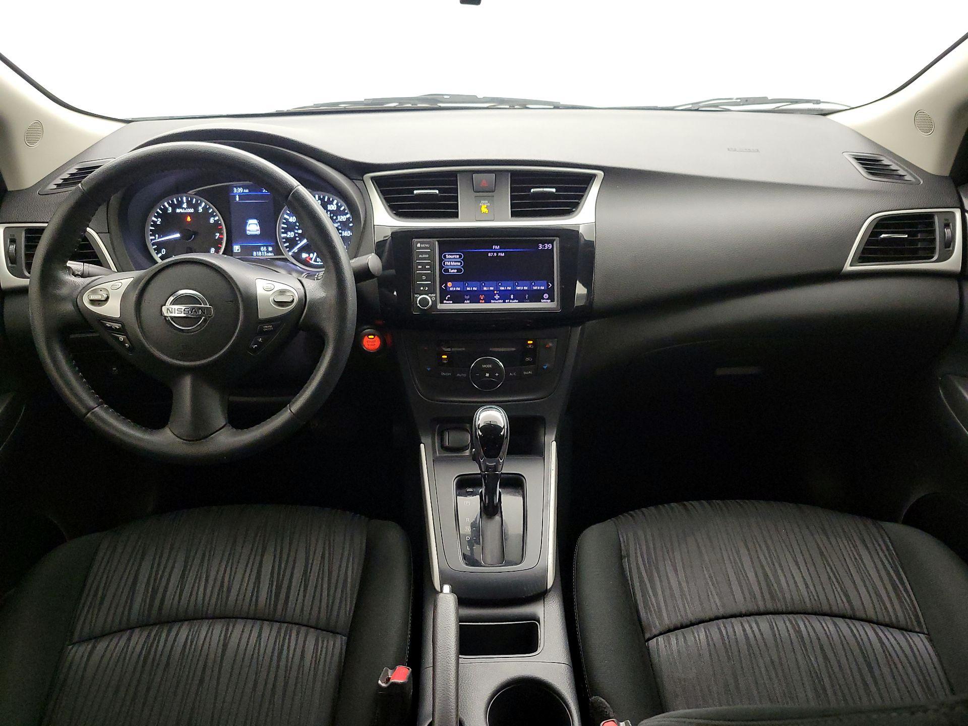 Thumbnail: 2019 Nissan Sentra - 9