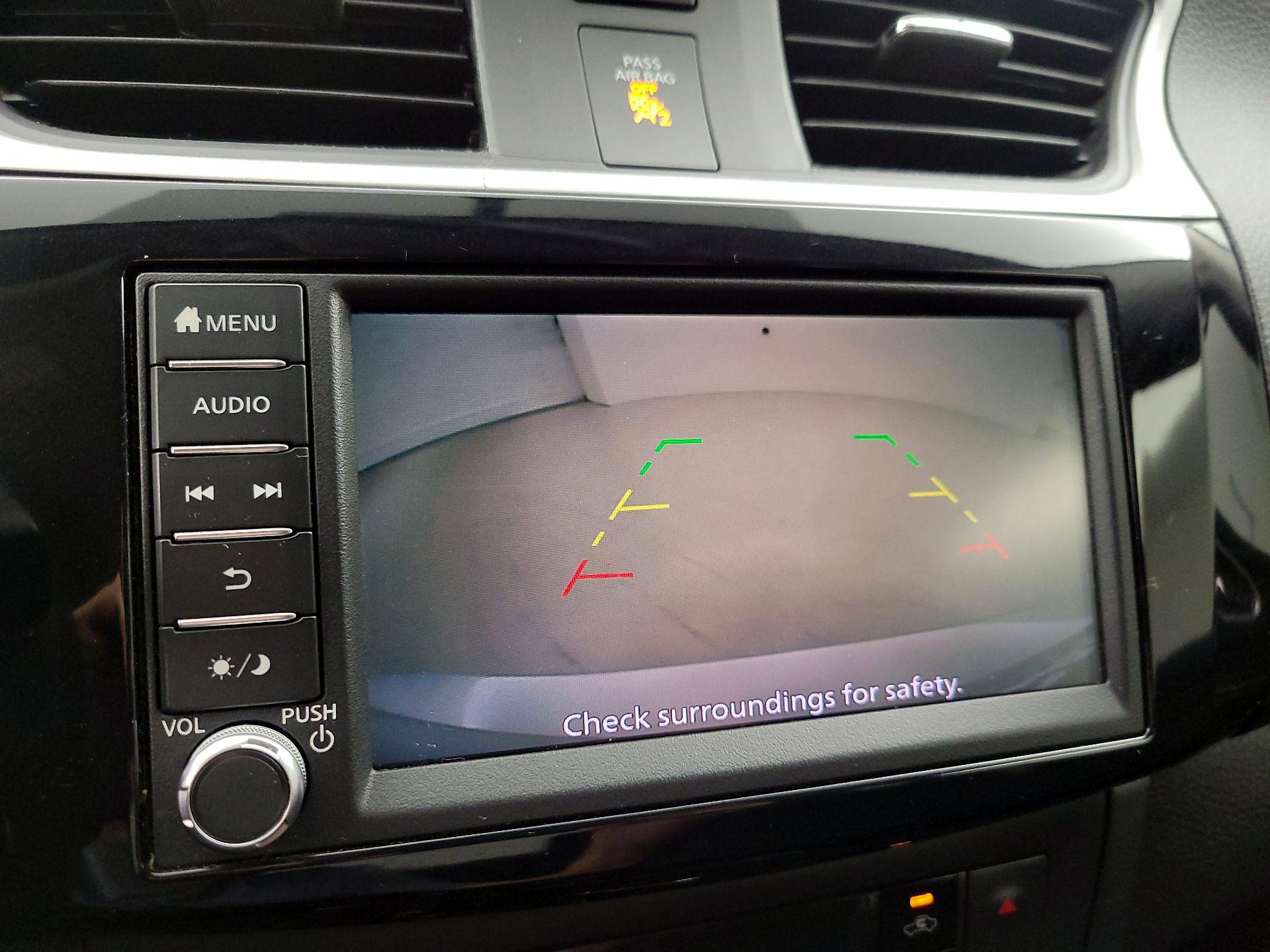 Thumbnail: 2019 Nissan Sentra - 14