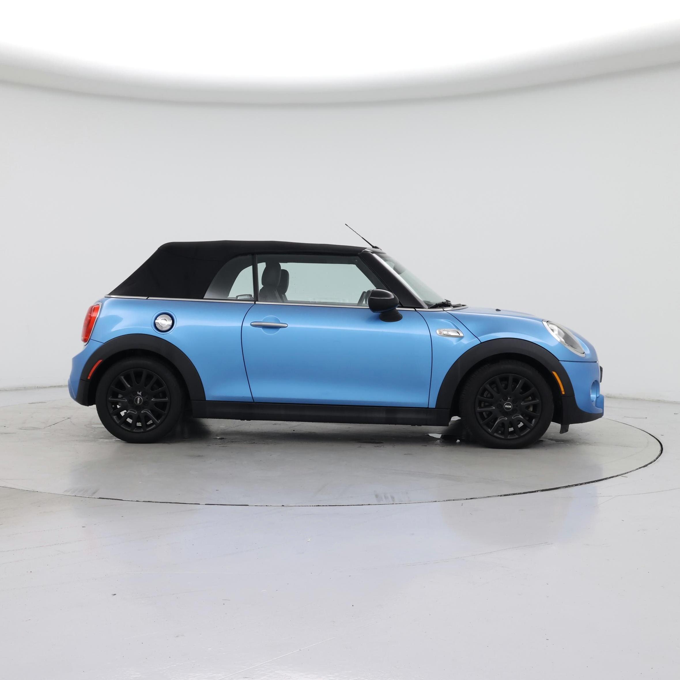 Thumbnail: 2017 MINI Cooper - 7