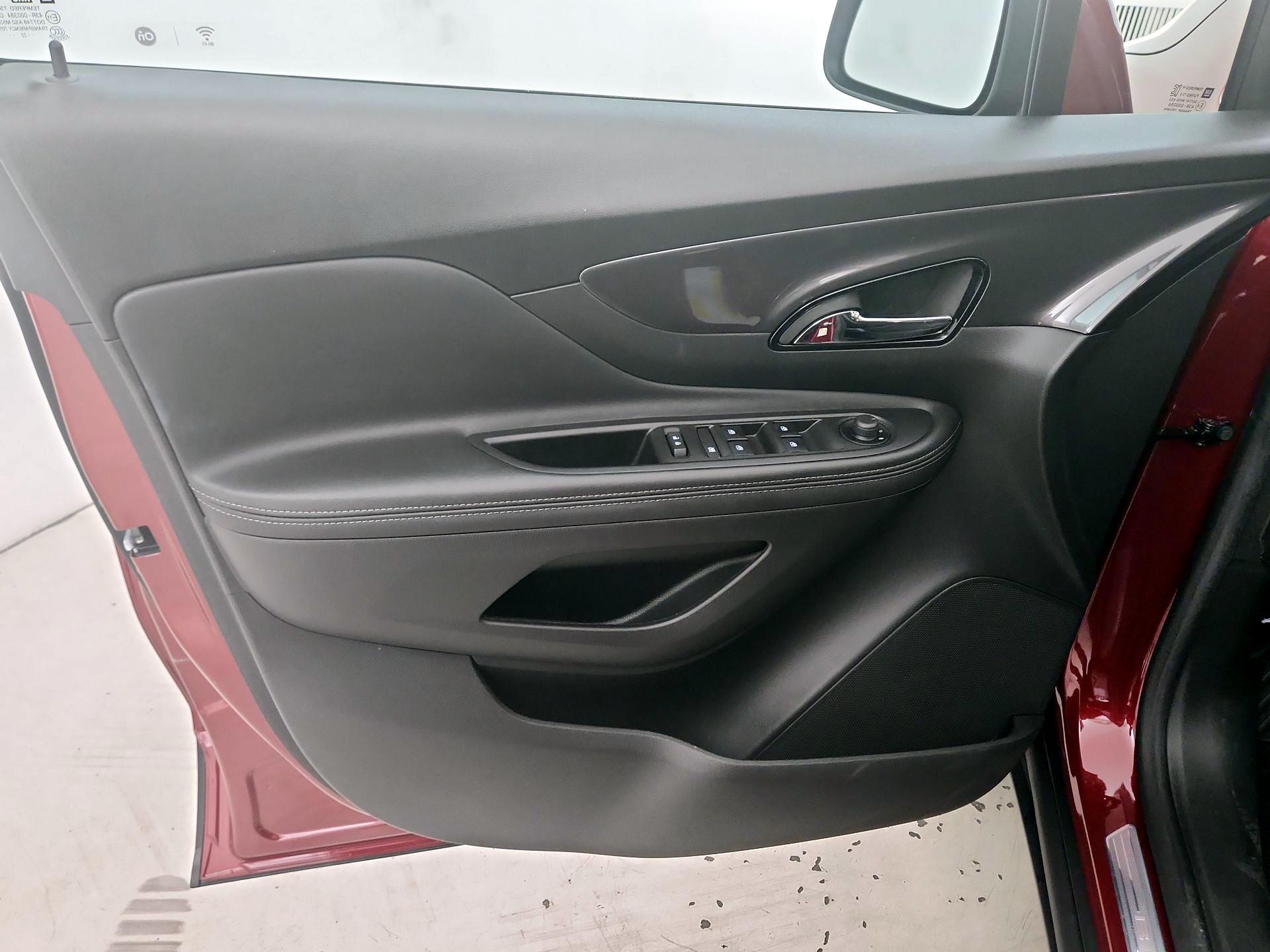 Thumbnail: 2022 Buick Encore - 12