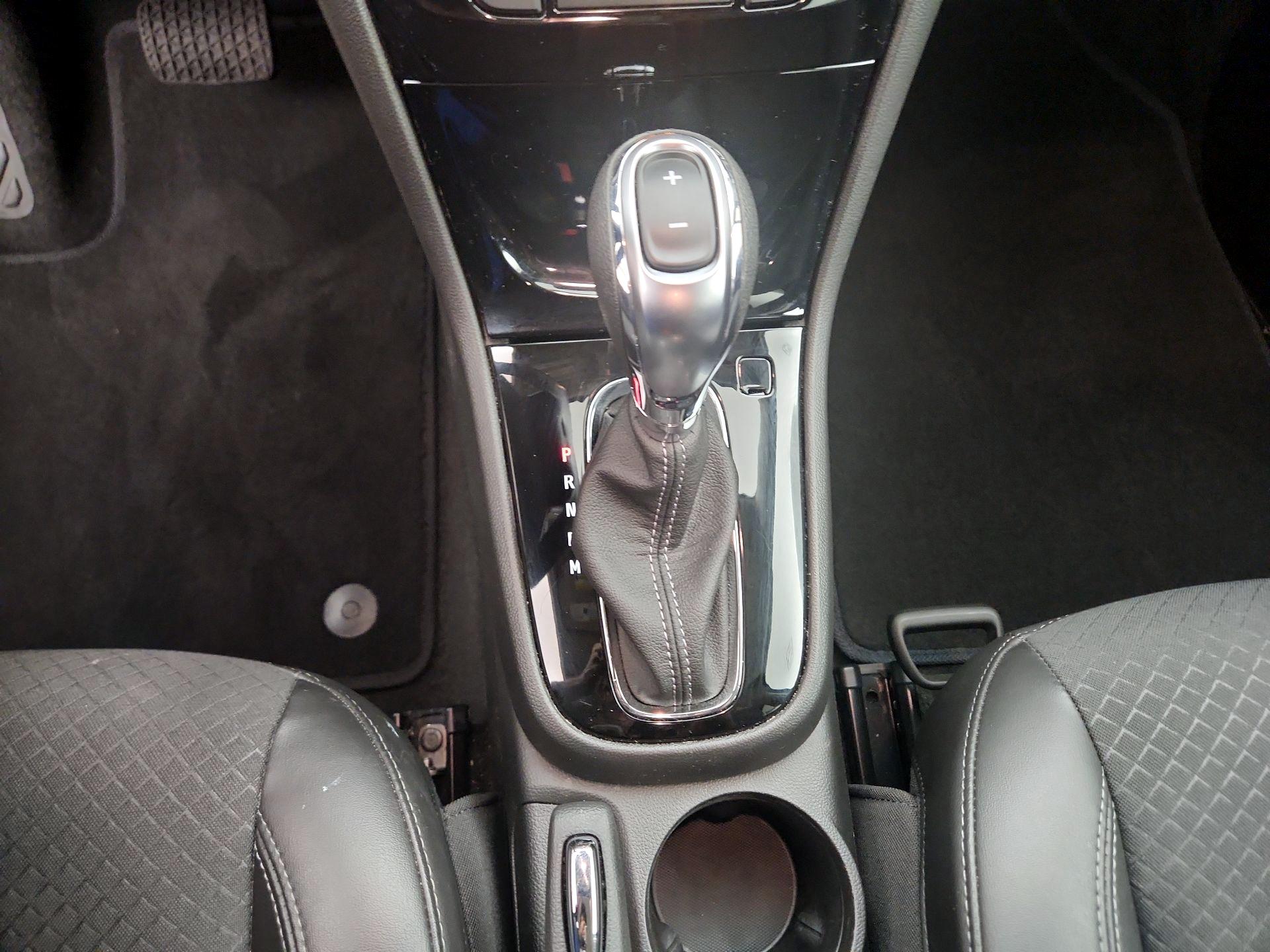 Thumbnail: 2022 Buick Encore - 17