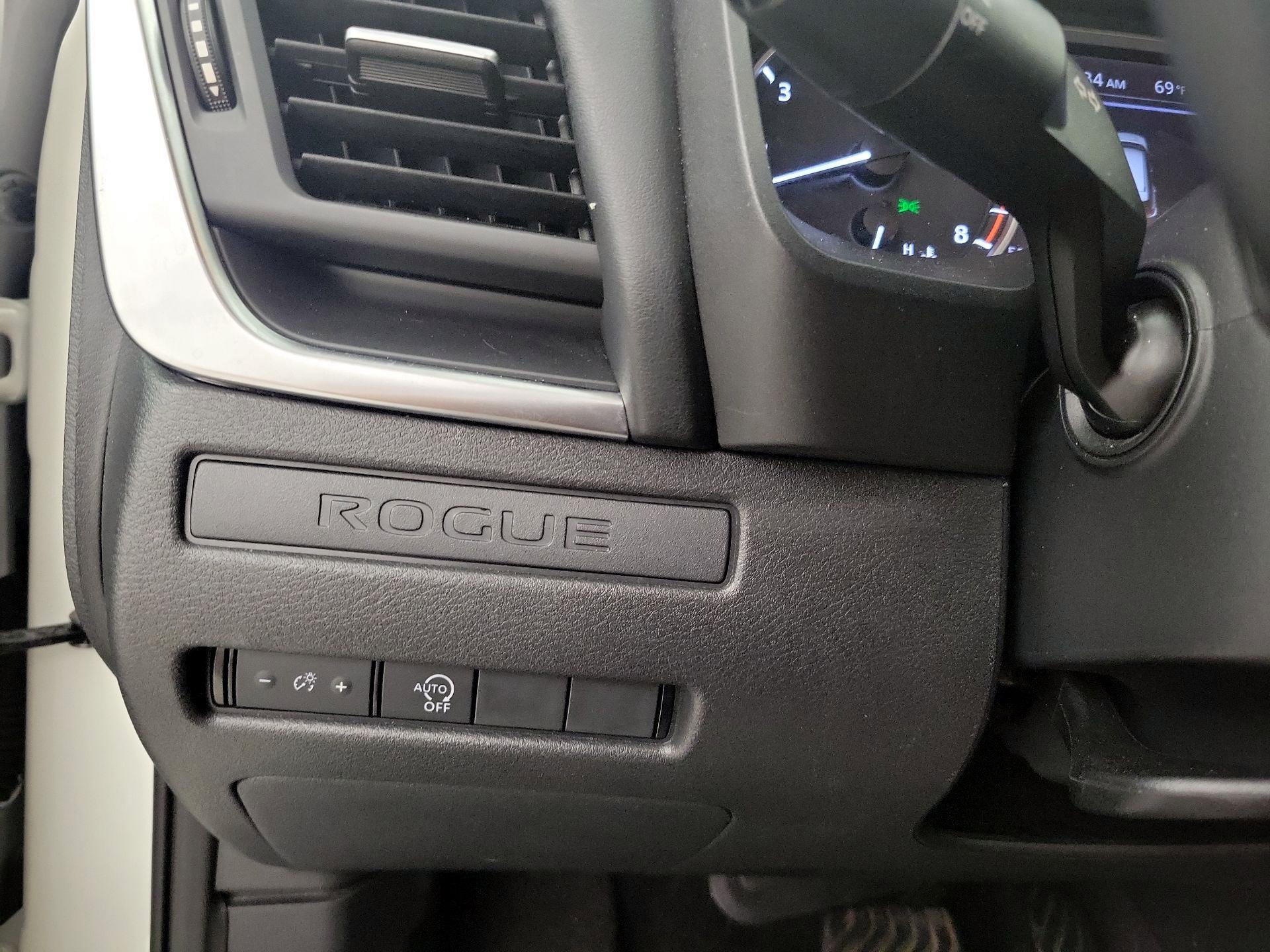 Thumbnail: 2023 Nissan Rogue - 13