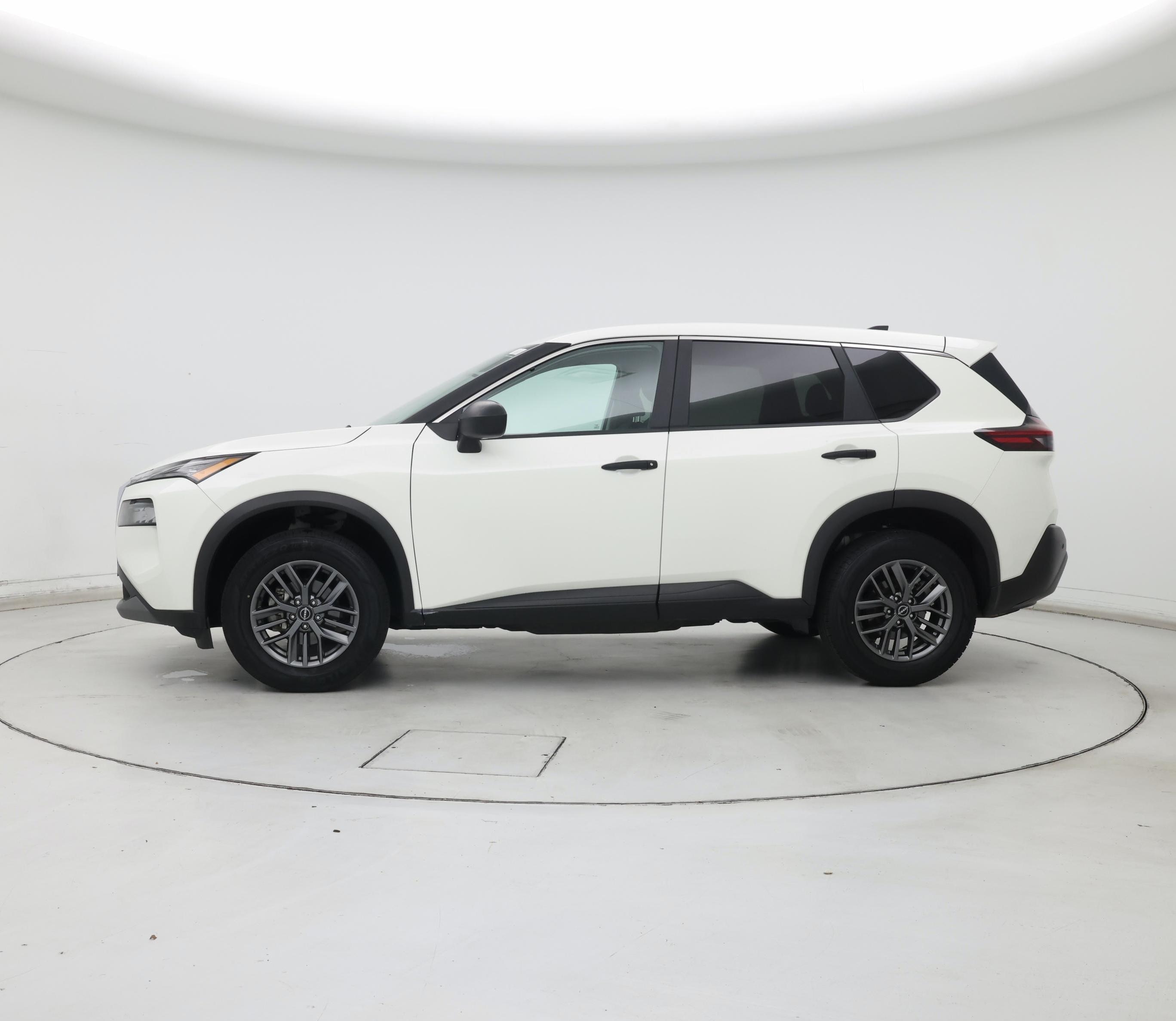 Thumbnail: 2023 Nissan Rogue - 3