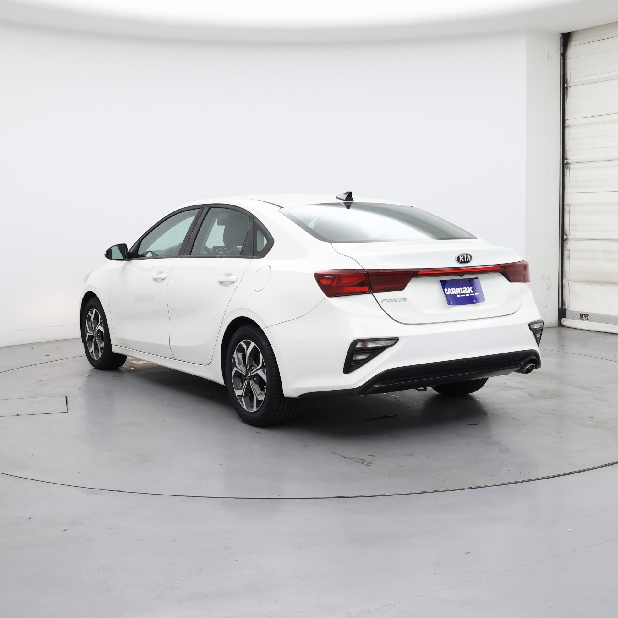 Thumbnail: 2019 Kia Forte - 2