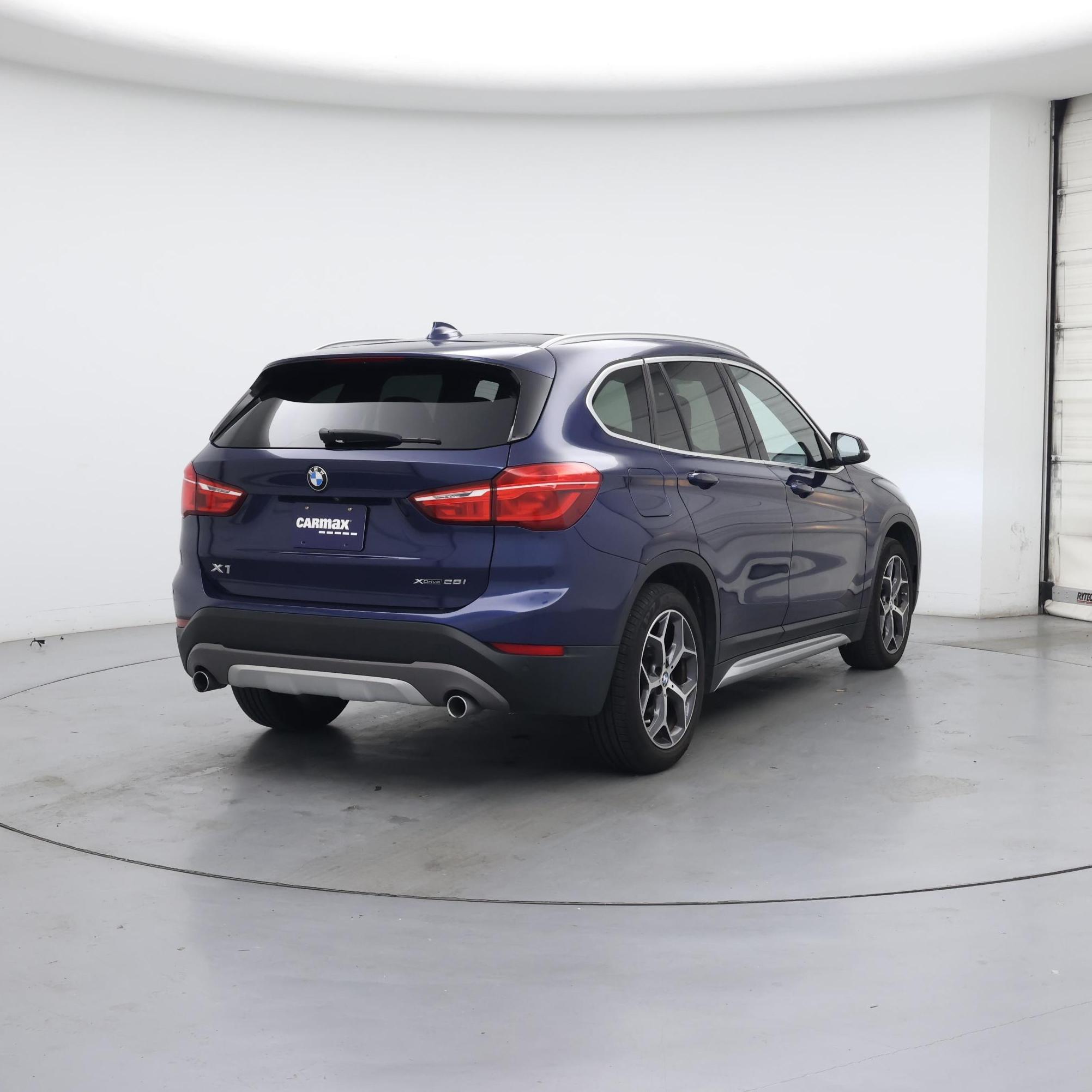 Thumbnail: 2019 BMW X1 - 8