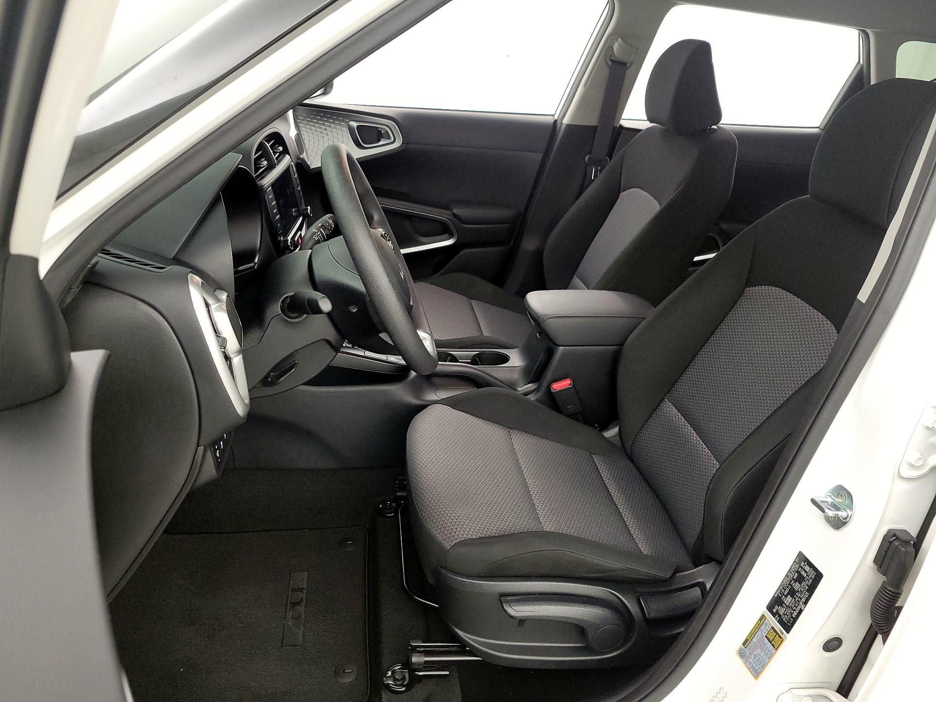 Thumbnail: 2023 Kia Soul - 11