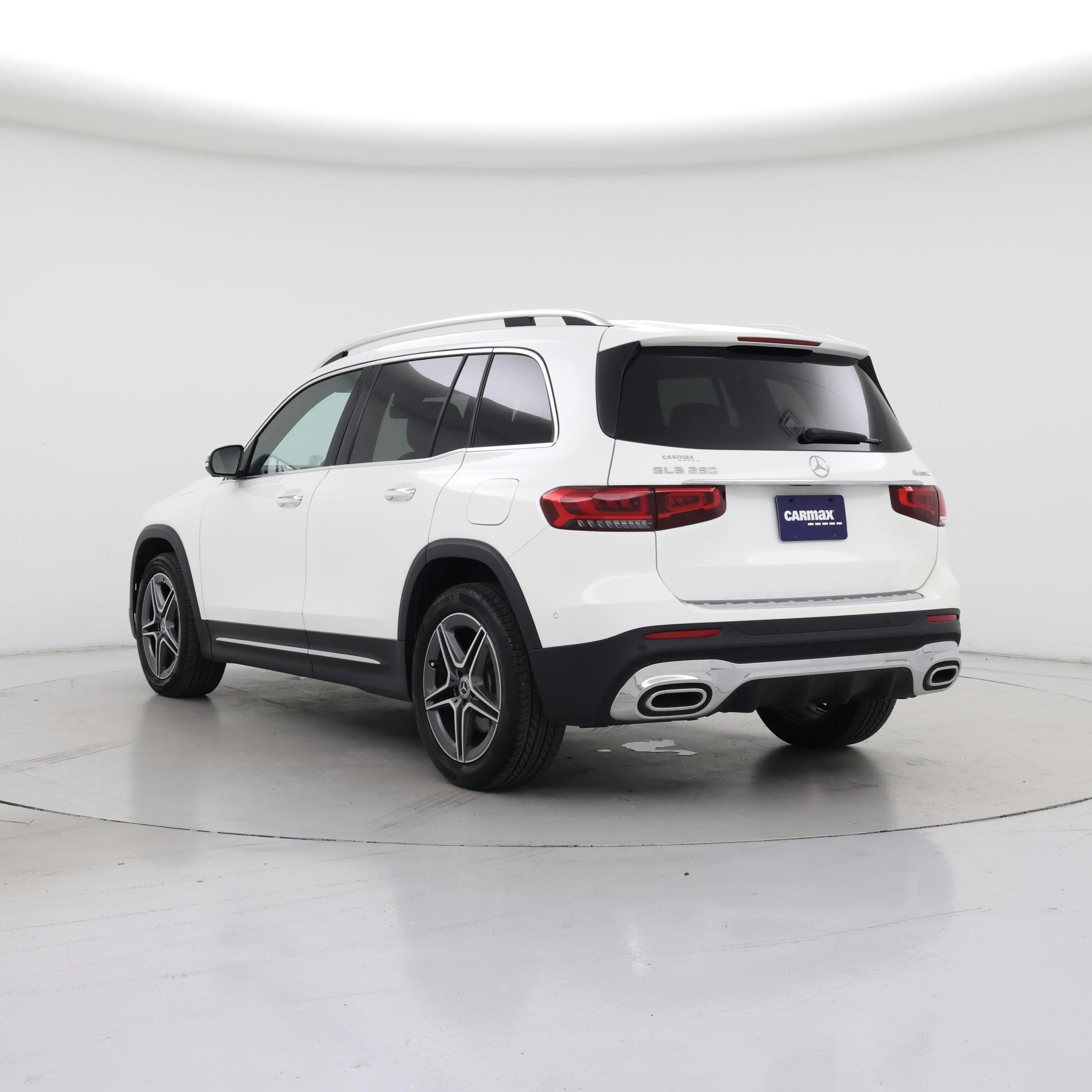 Thumbnail: 2021 Mercedes-Benz GLB - 2