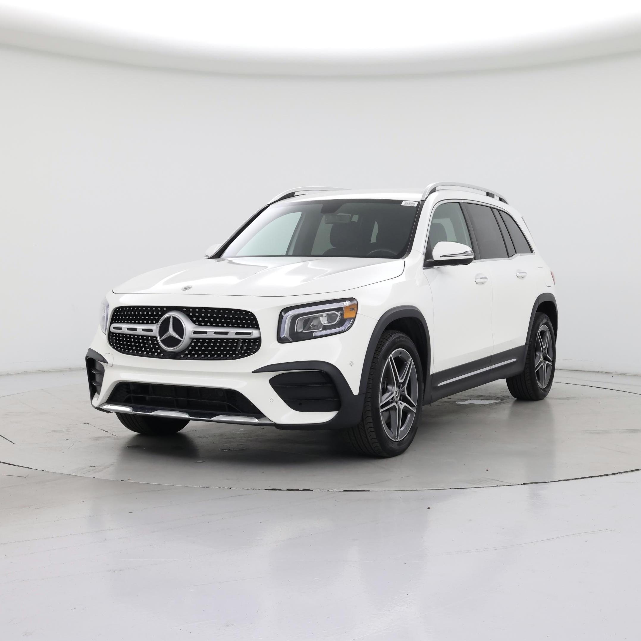 Thumbnail: 2021 Mercedes-Benz GLB - 4
