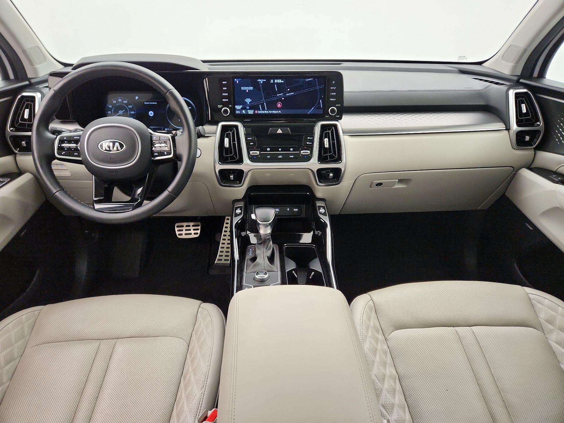 Thumbnail: 2021 Kia Sorento - 9