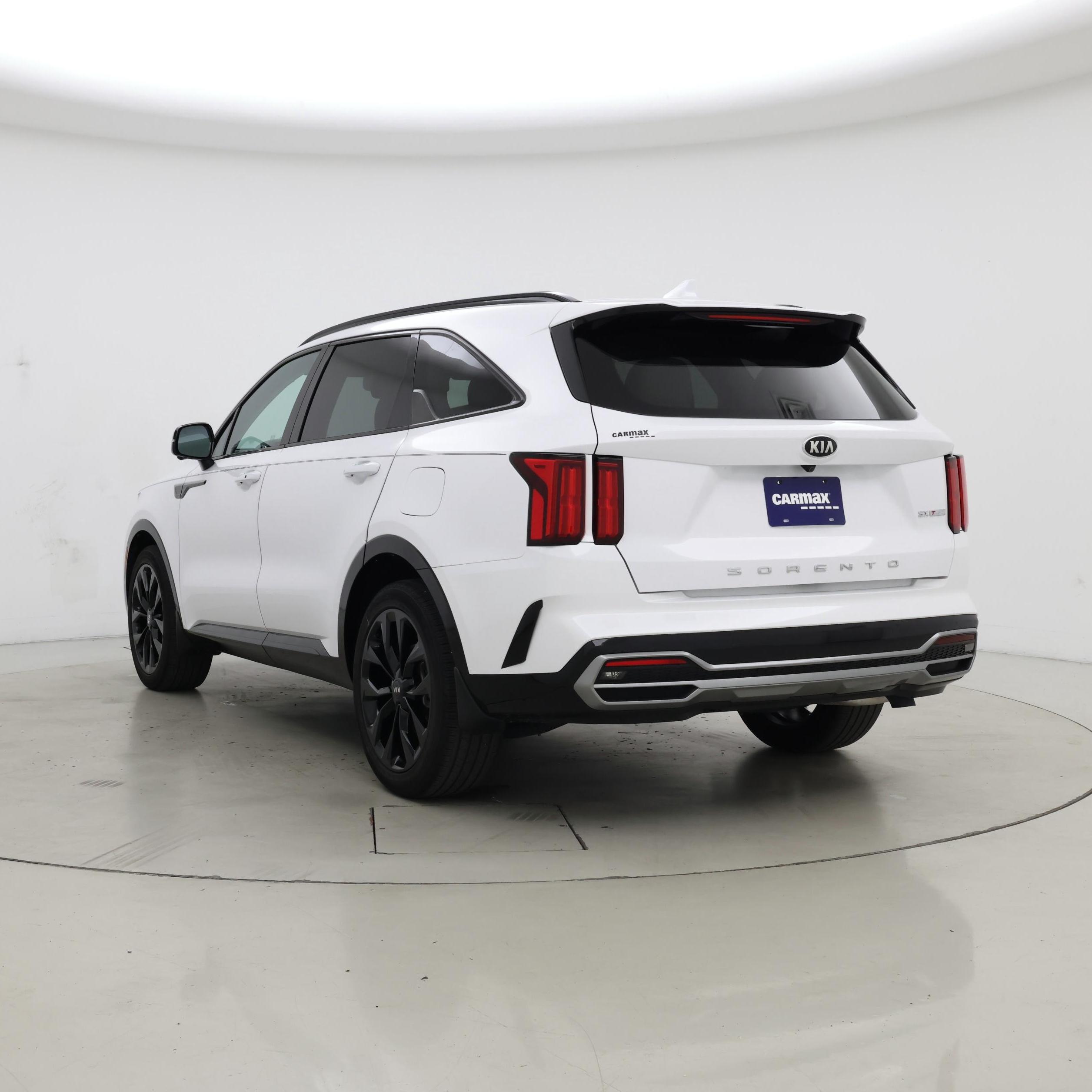 Thumbnail: 2021 Kia Sorento - 2