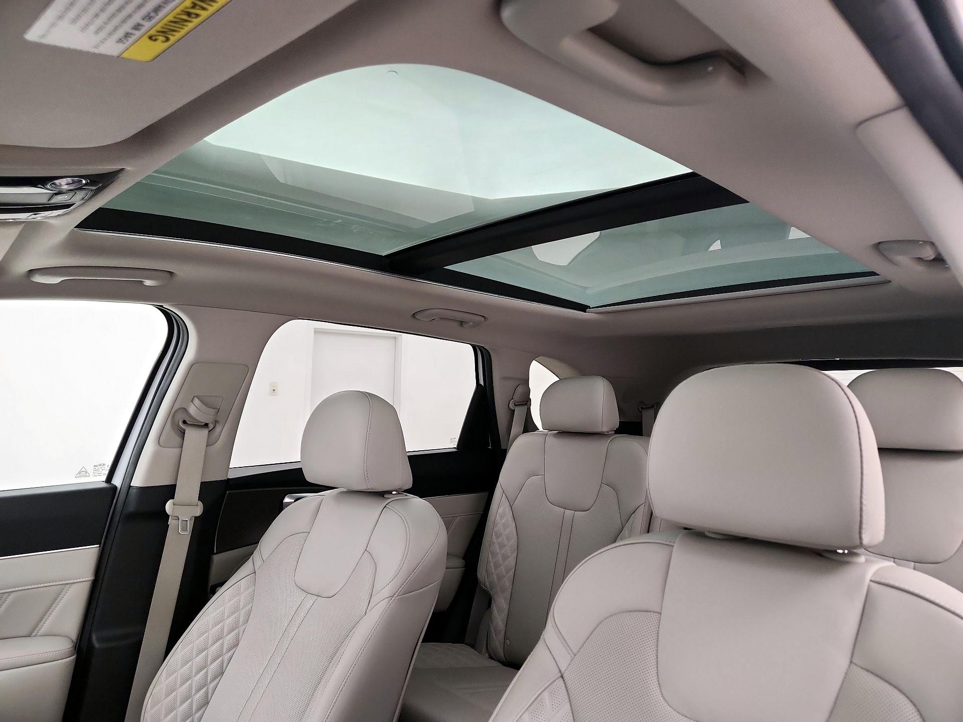 Thumbnail: 2021 Kia Sorento - 20