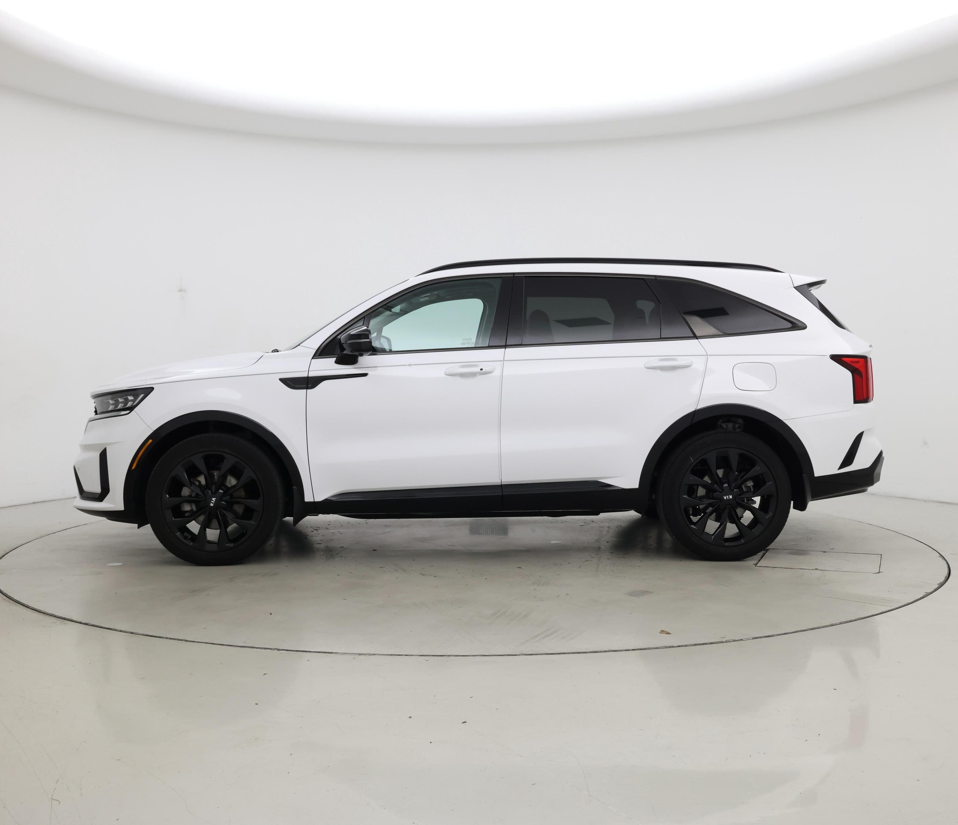 Thumbnail: 2021 Kia Sorento - 3