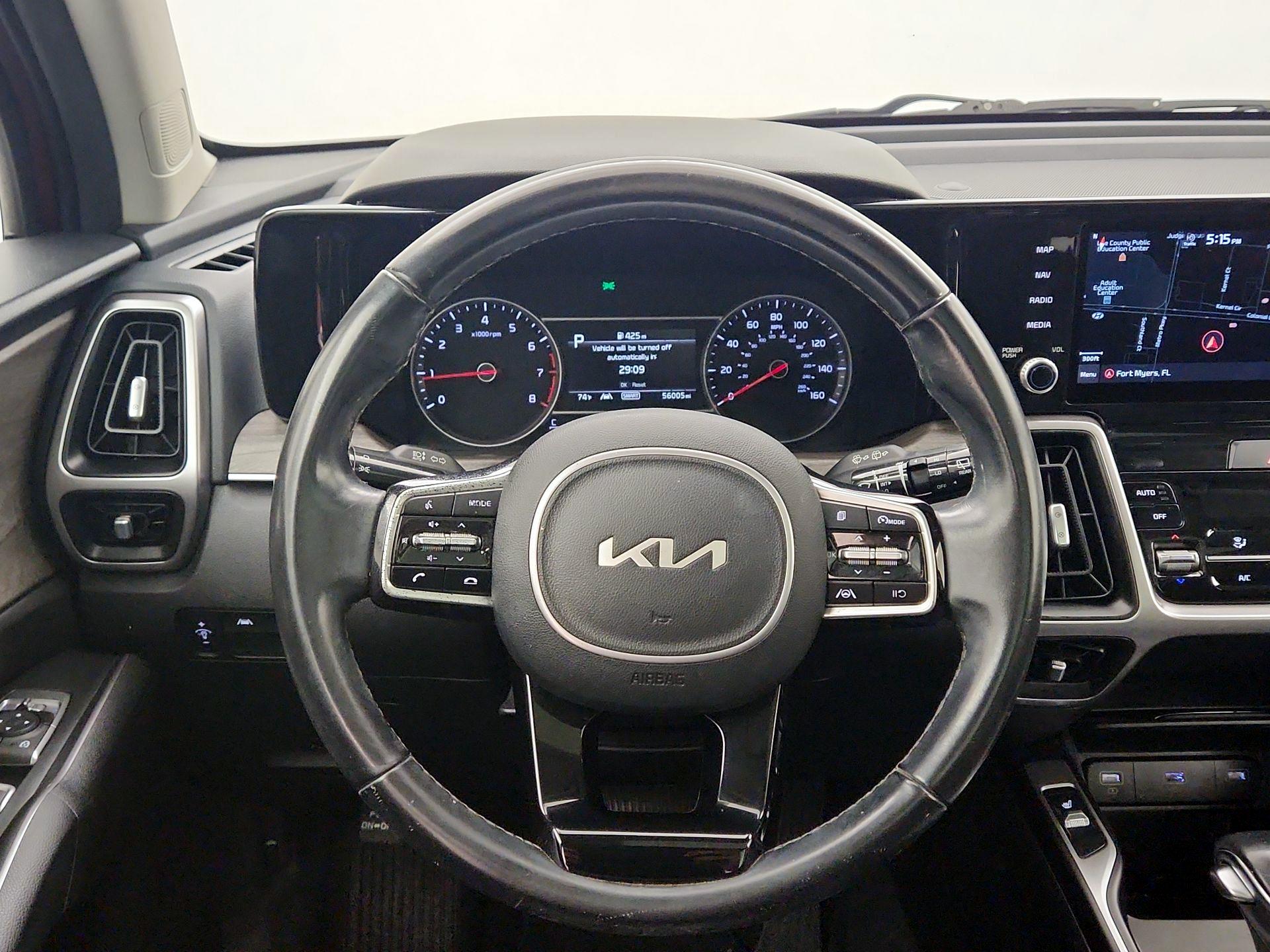 Thumbnail: 2022 Kia Sorento - 10