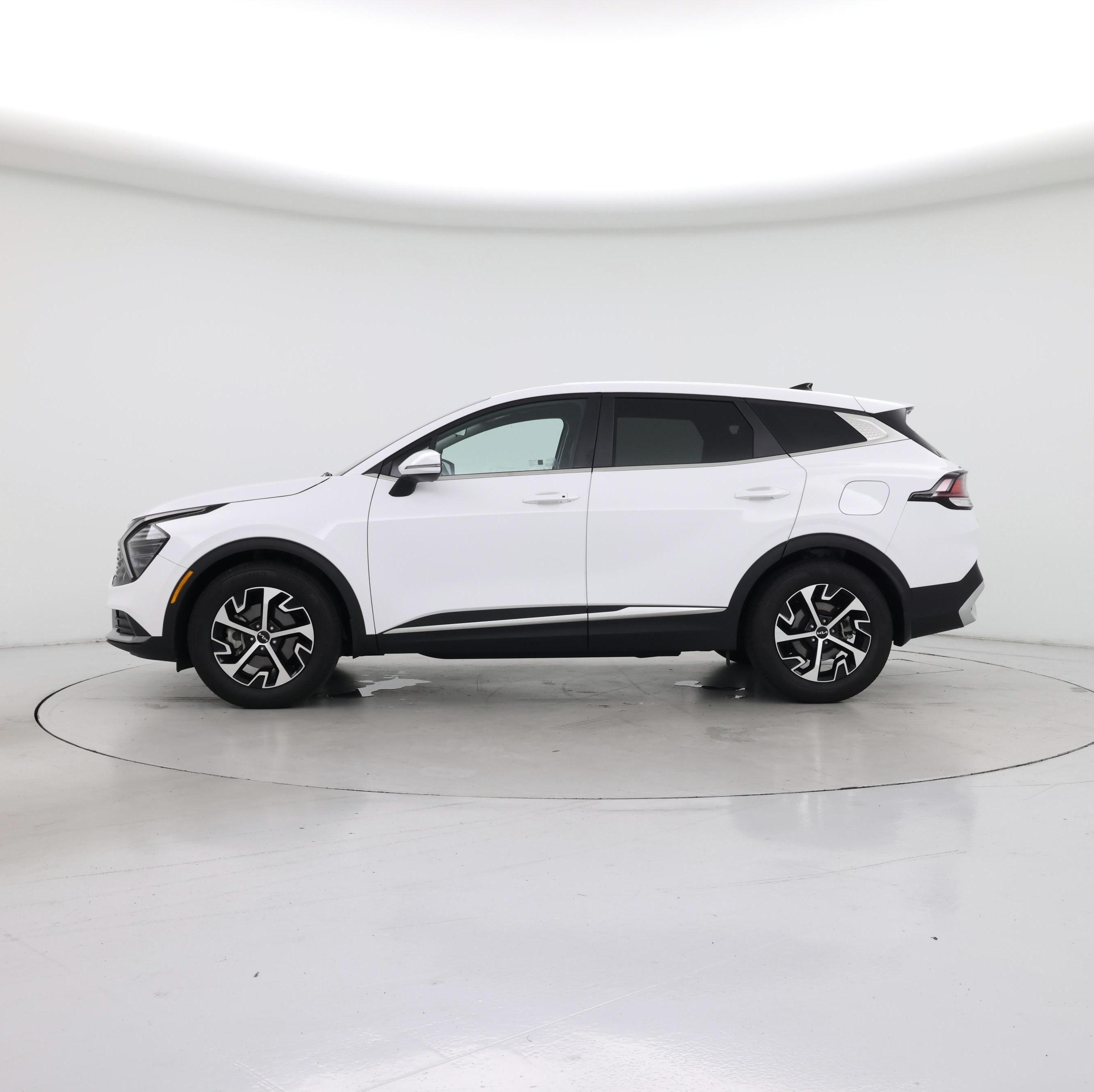 Thumbnail: 2025 Kia Sportage - 3
