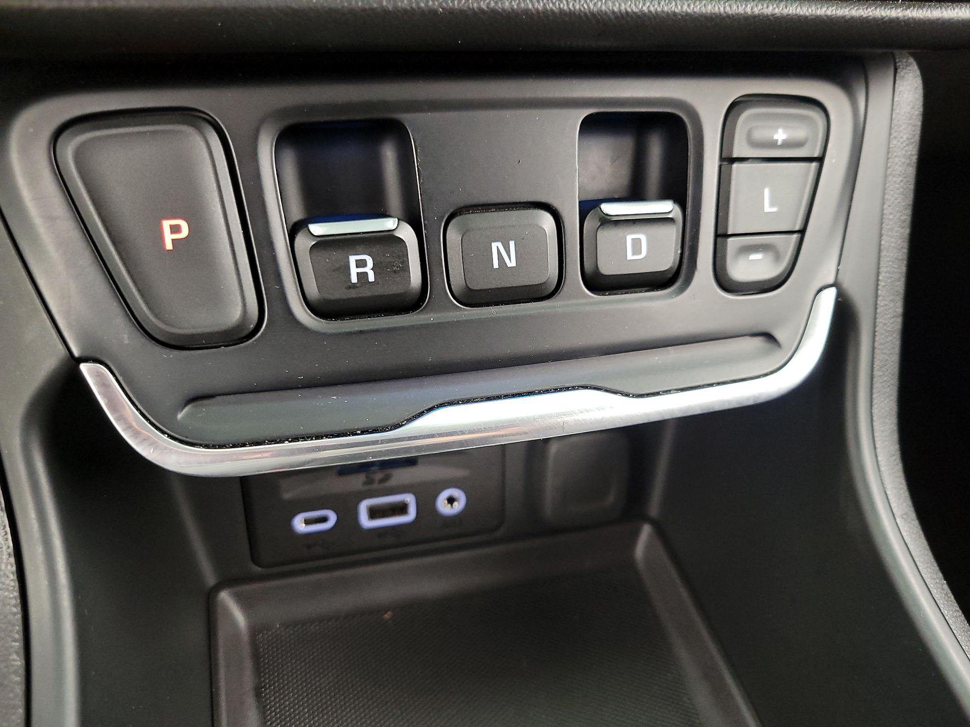 Thumbnail: 2021 GMC Terrain - 17
