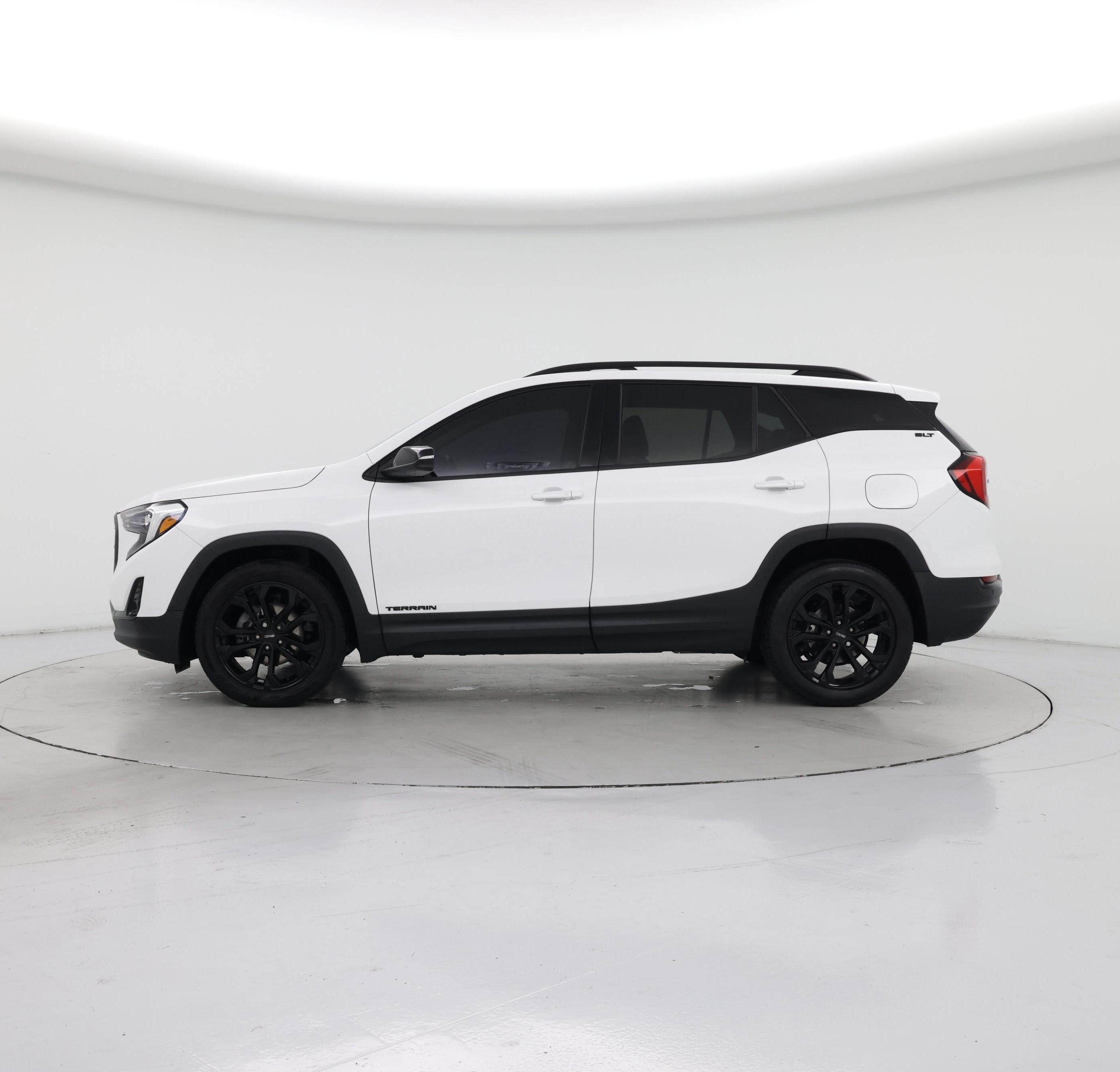 Thumbnail: 2021 GMC Terrain - 3