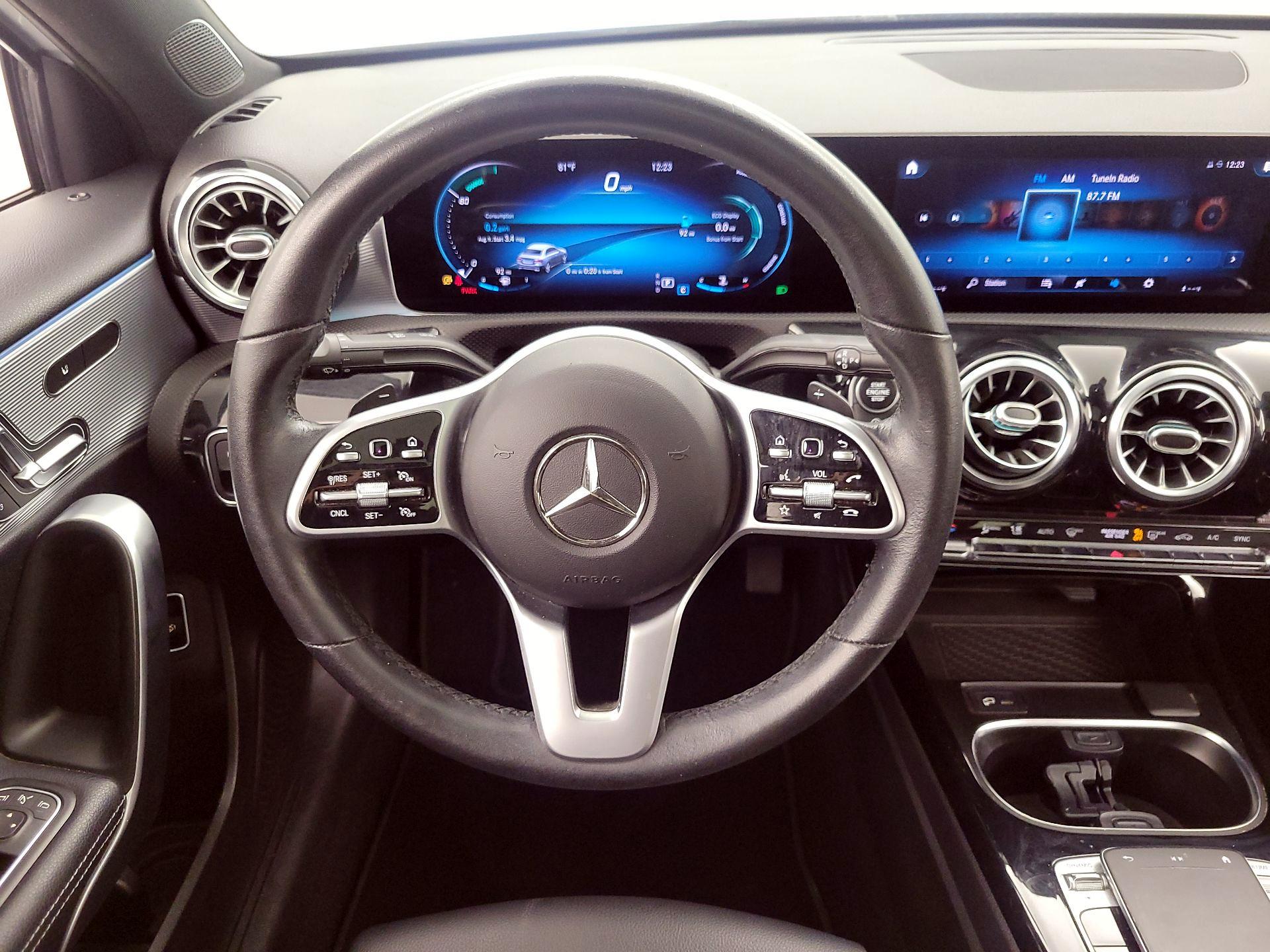 Thumbnail: 2020 Mercedes-Benz A-Class - 10