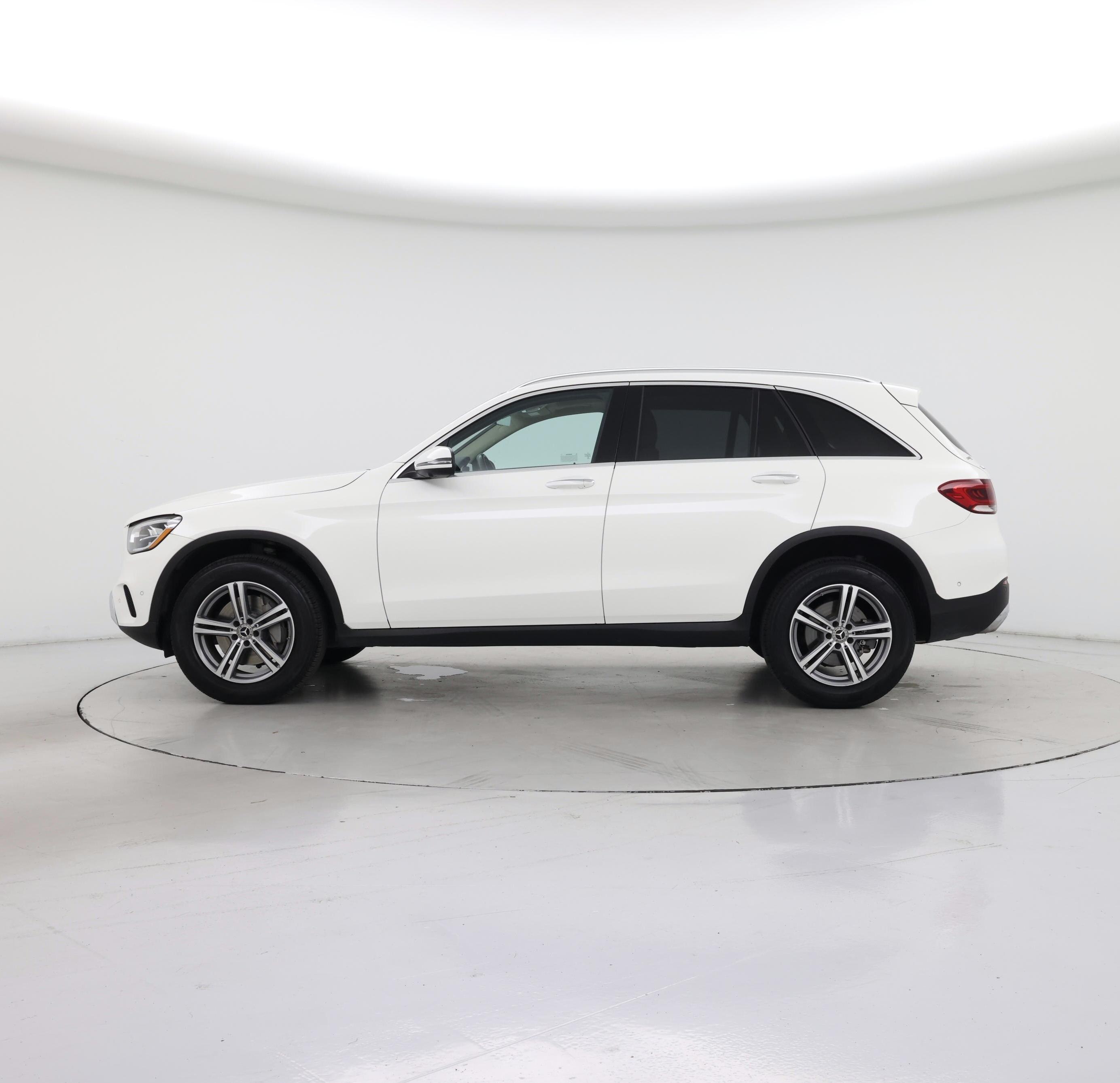 Thumbnail: 2022 Mercedes-Benz GLC - 3