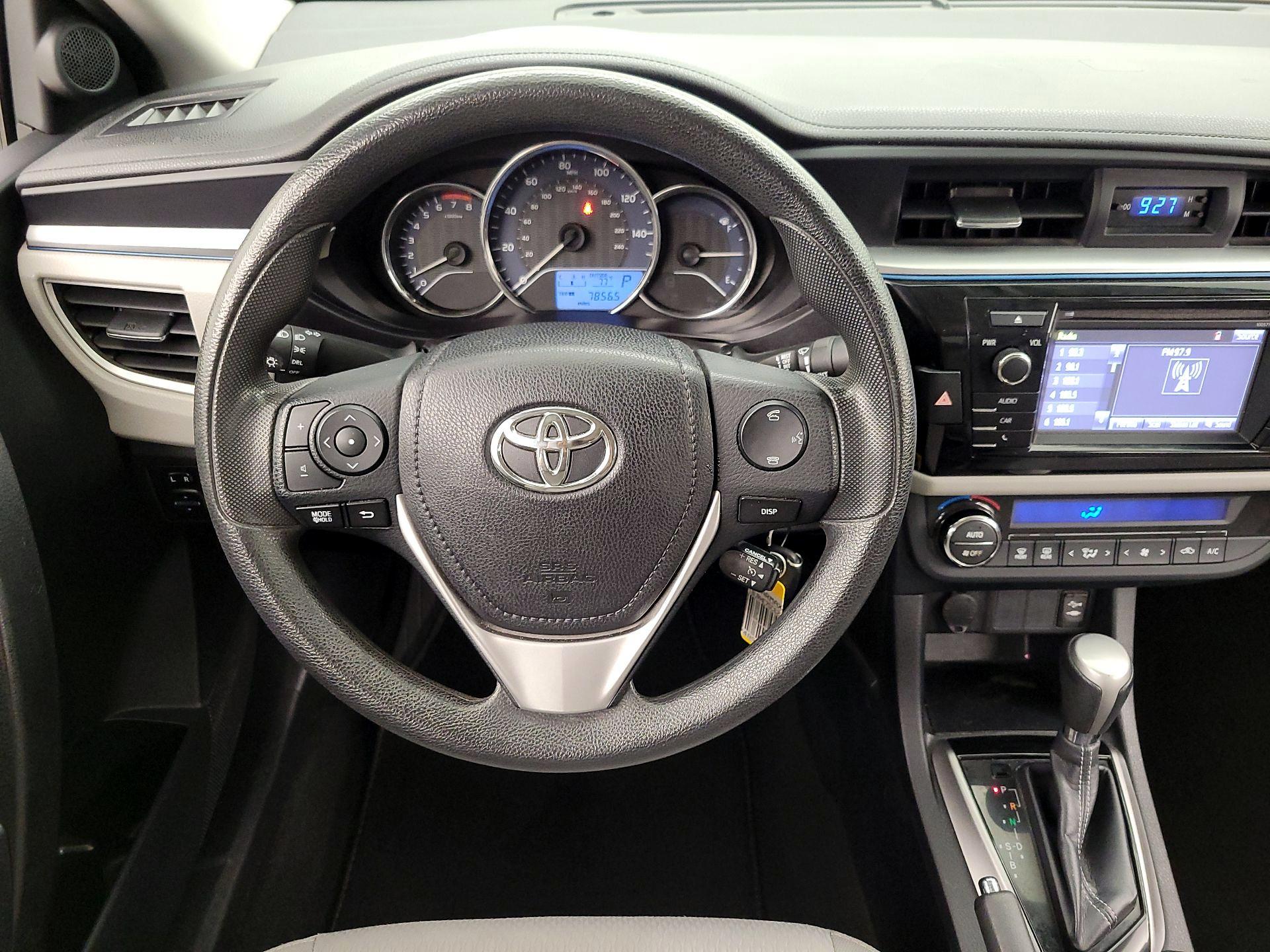 Thumbnail: 2016 Toyota Corolla - 10