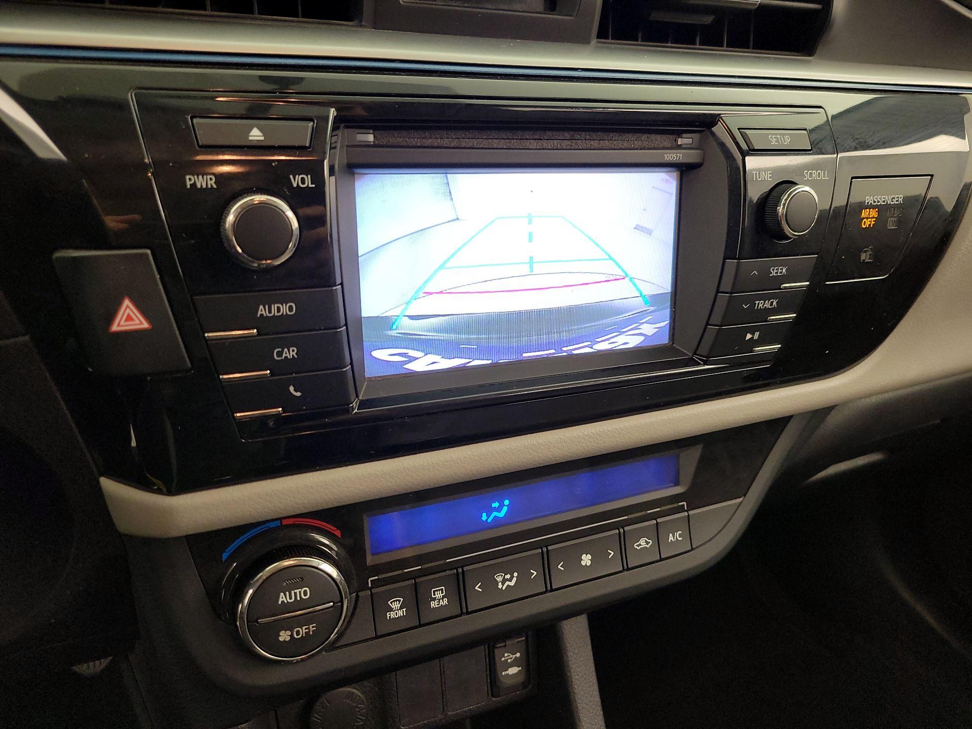 Thumbnail: 2016 Toyota Corolla - 14