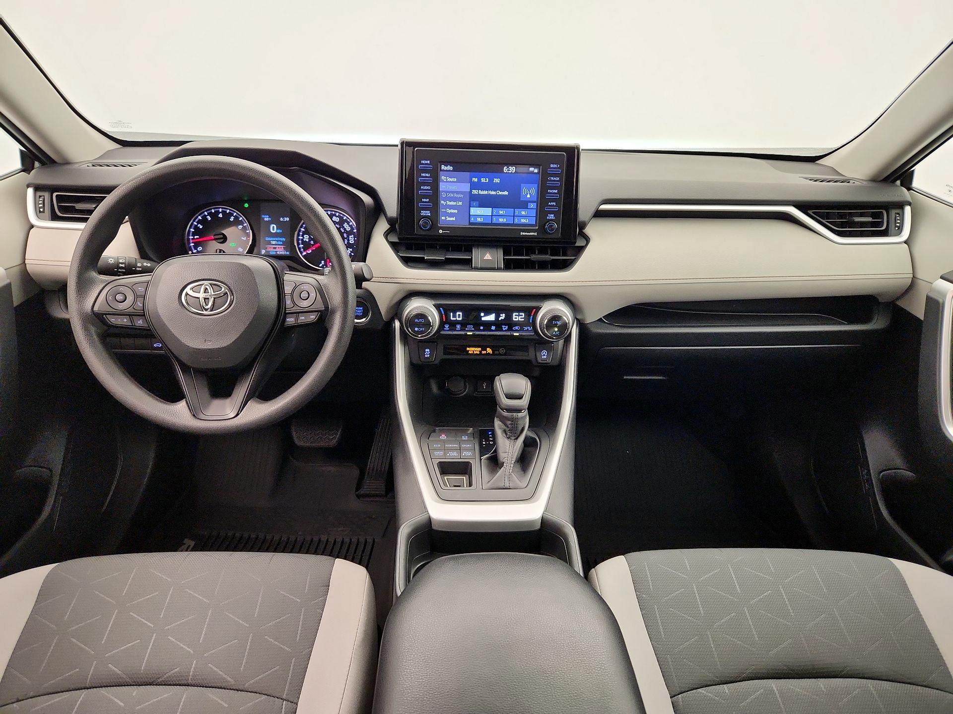 Thumbnail: 2020 Toyota RAV4 - 9