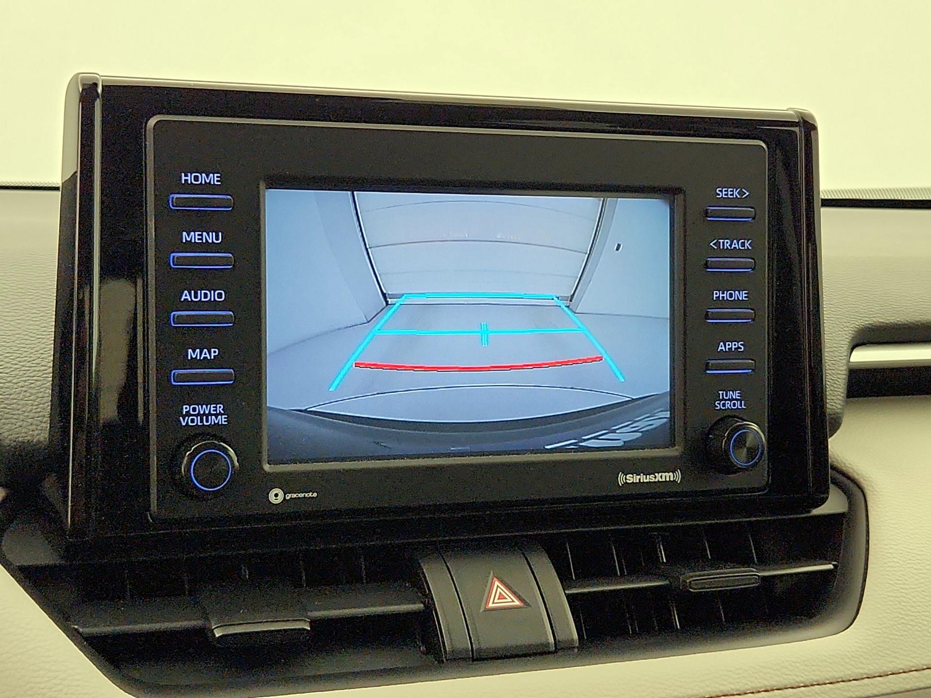 Thumbnail: 2020 Toyota RAV4 - 14