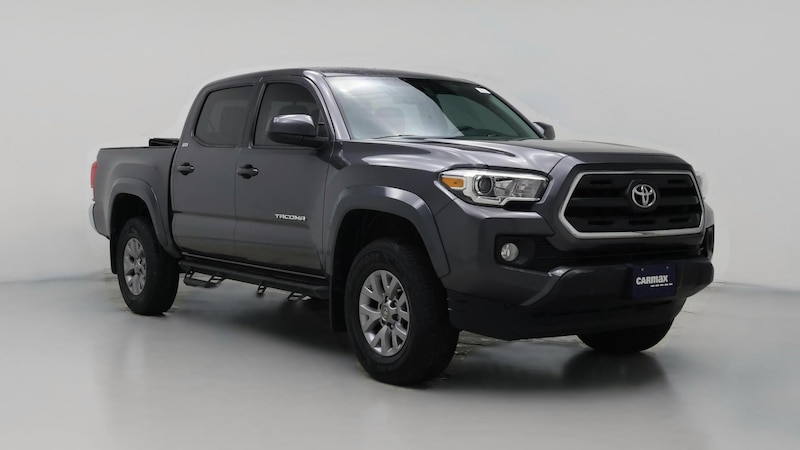 2017 Toyota Tacoma SR5 Hero Image