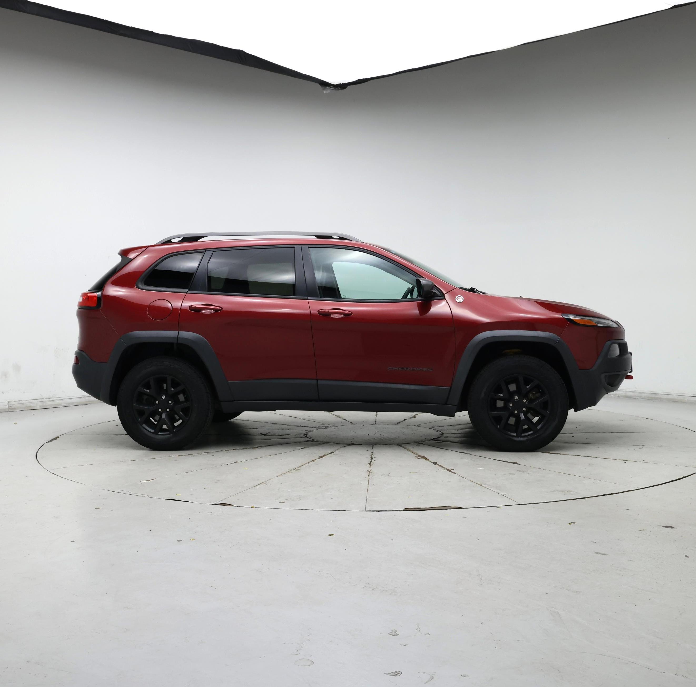 Thumbnail: 2015 Jeep Cherokee - 7