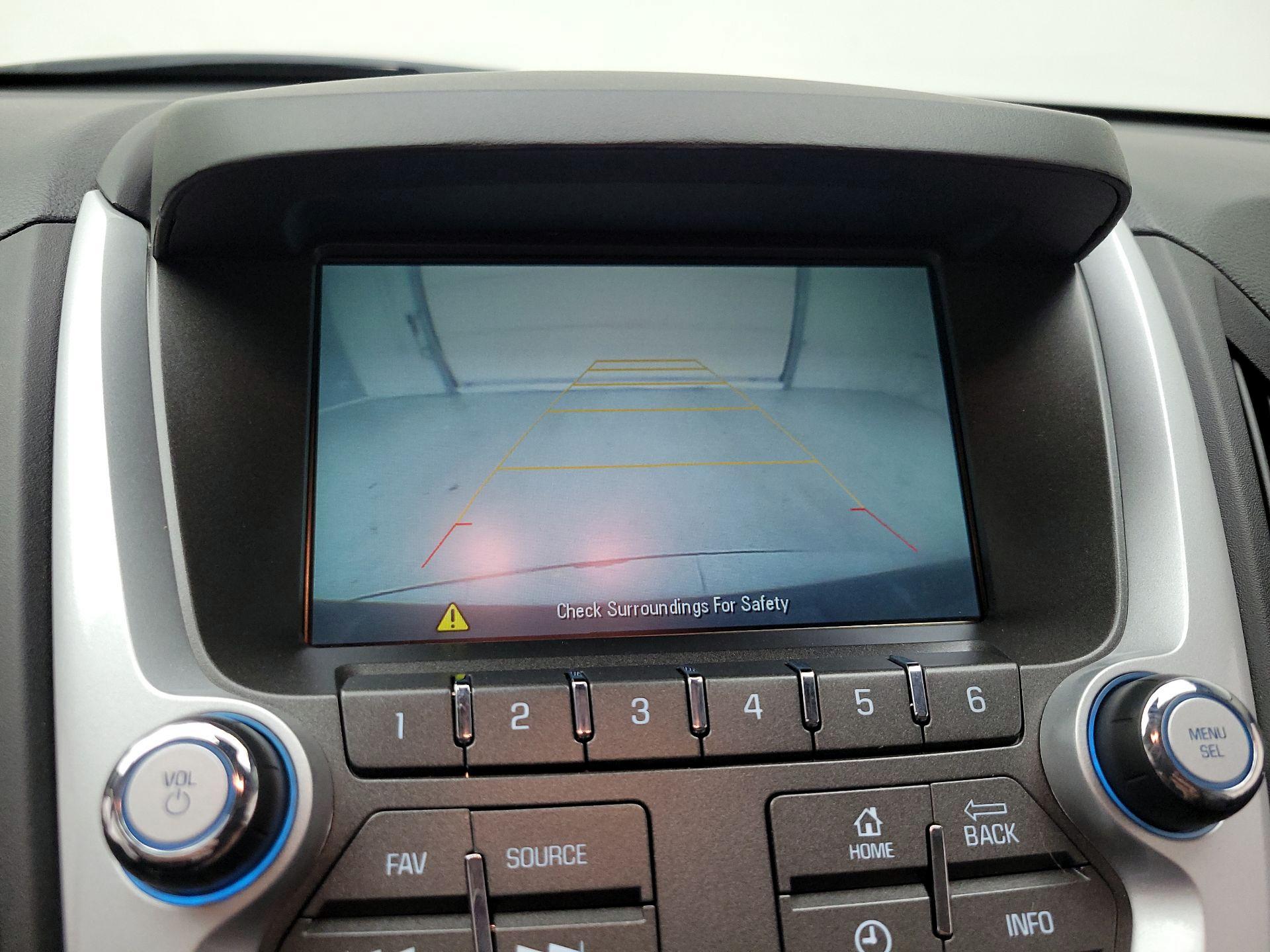 Thumbnail: 2015 Chevrolet Equinox - 14