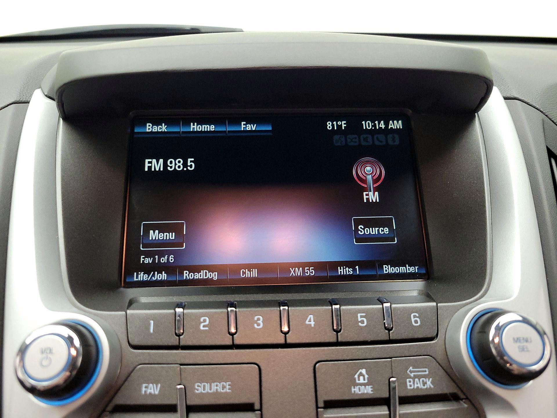 Thumbnail: 2015 Chevrolet Equinox - 15