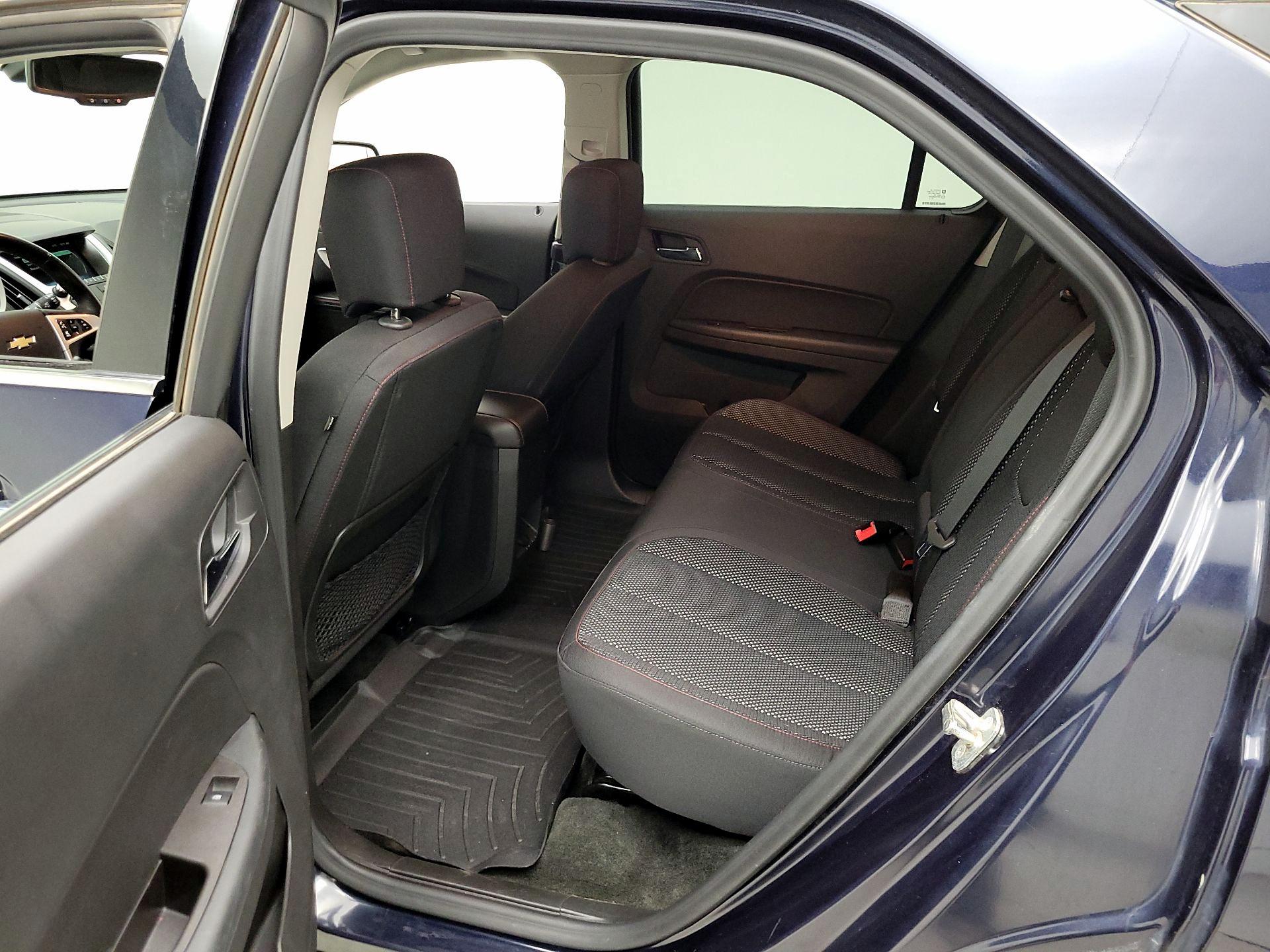 Thumbnail: 2015 Chevrolet Equinox - 19