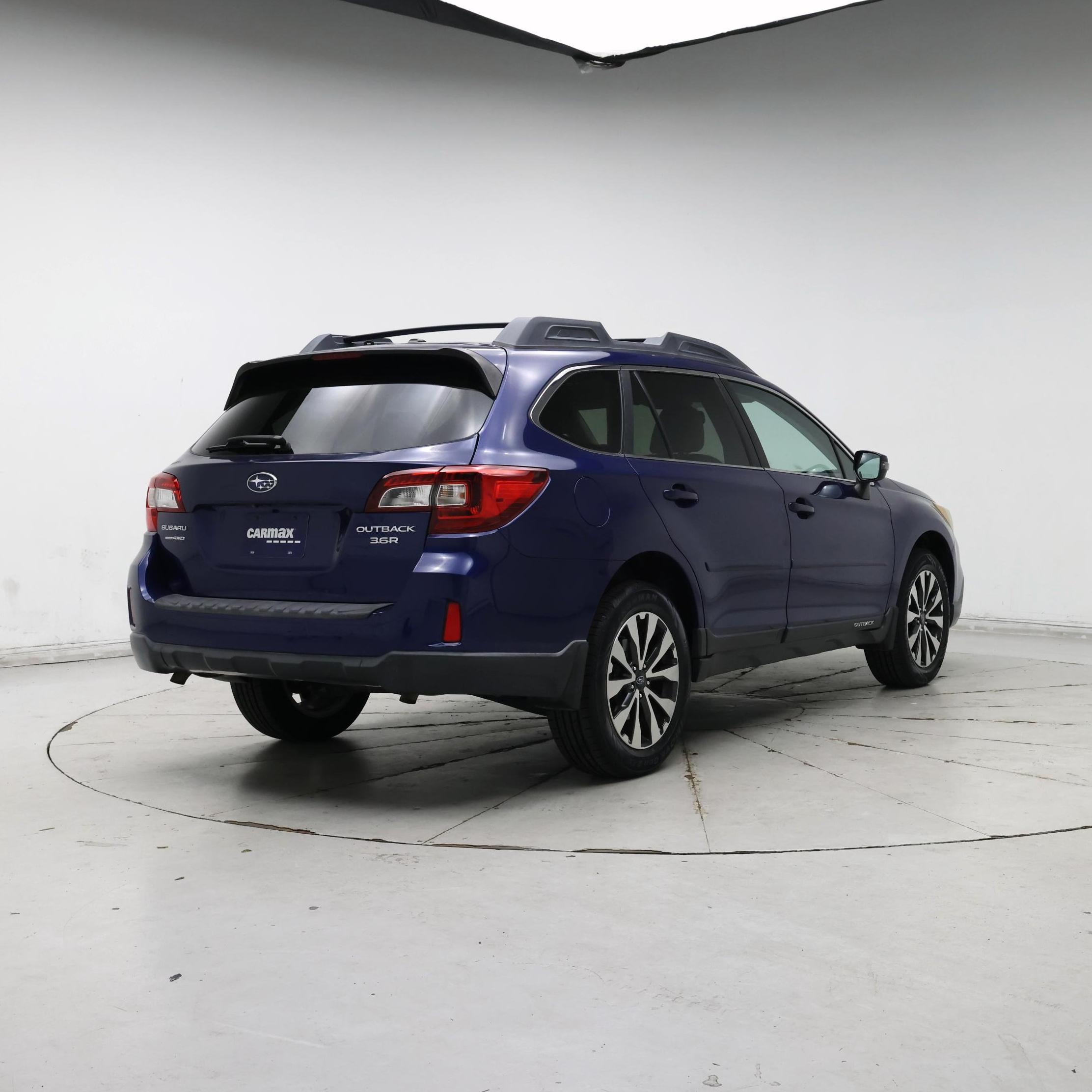 Thumbnail: 2015 Subaru Outback - 8