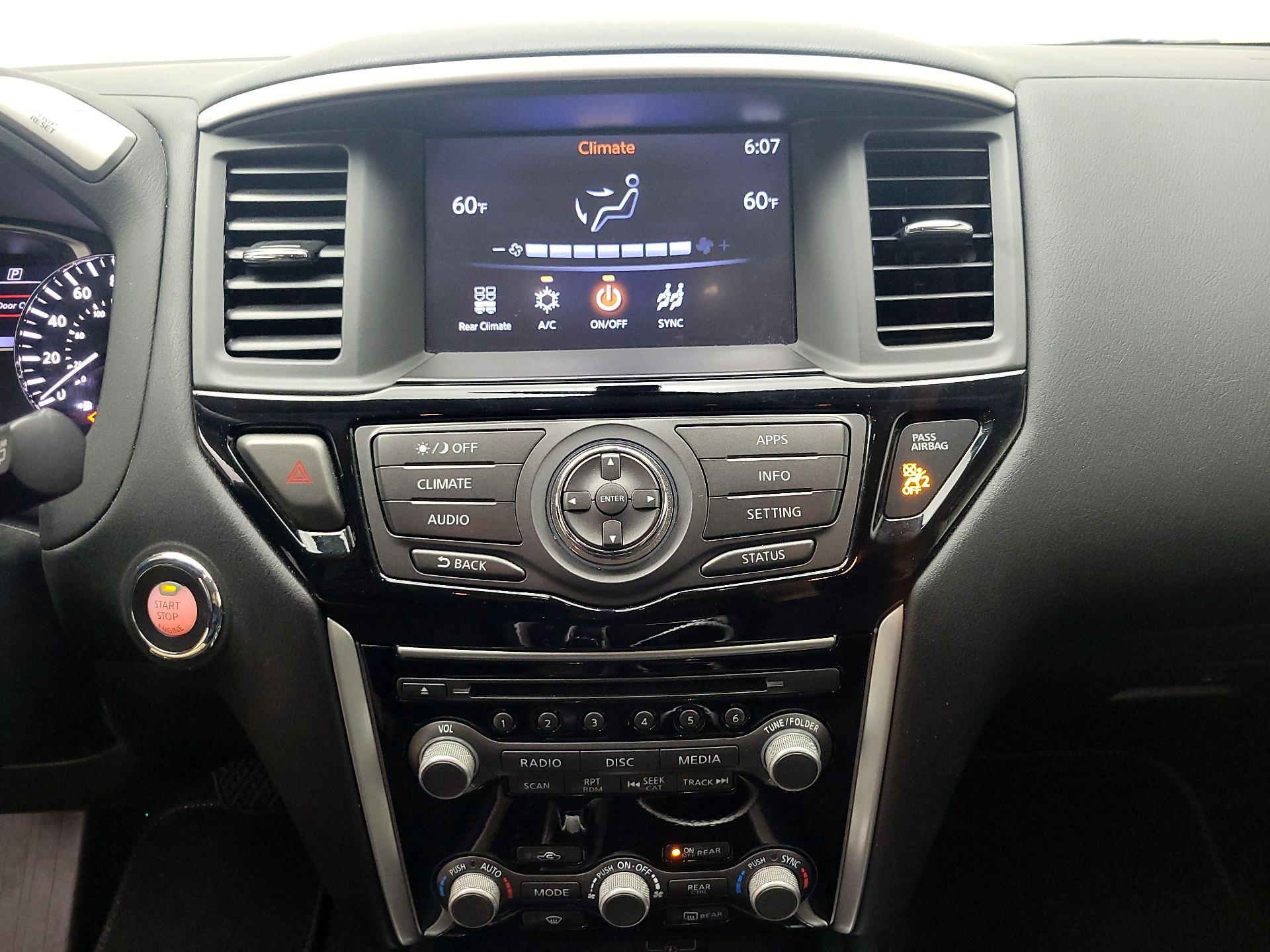 Thumbnail: 2019 Nissan Pathfinder - 16
