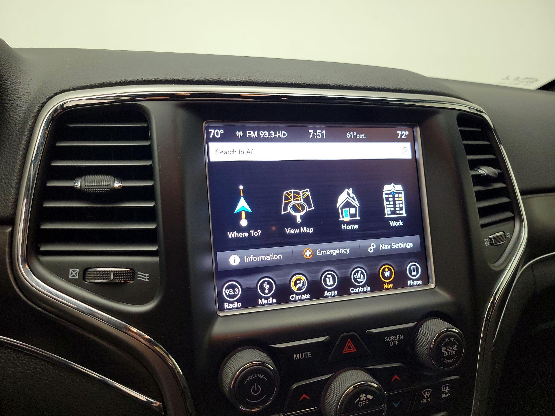 Thumbnail: 2018 Jeep Grand Cherokee - 14