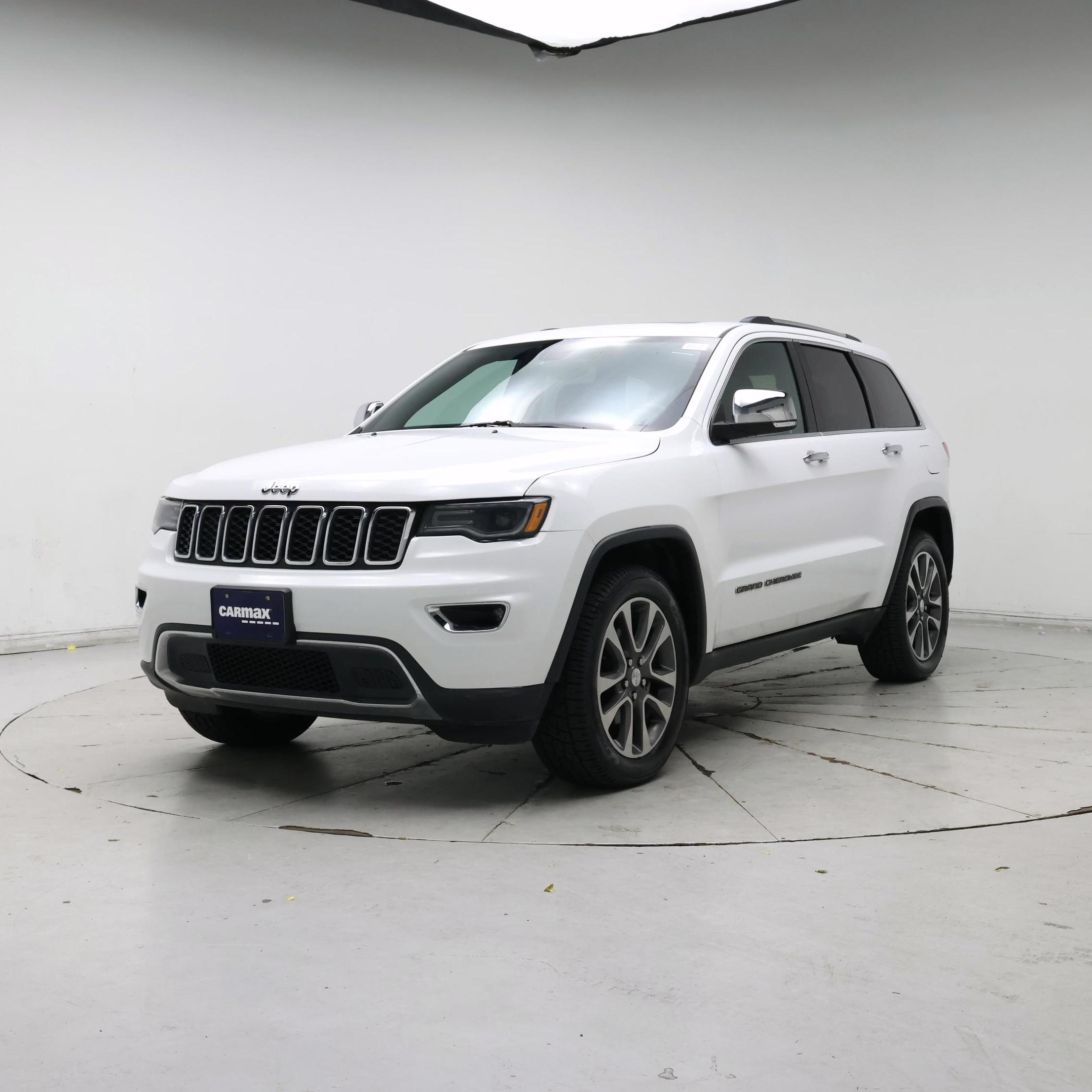 Thumbnail: 2018 Jeep Grand Cherokee - 4