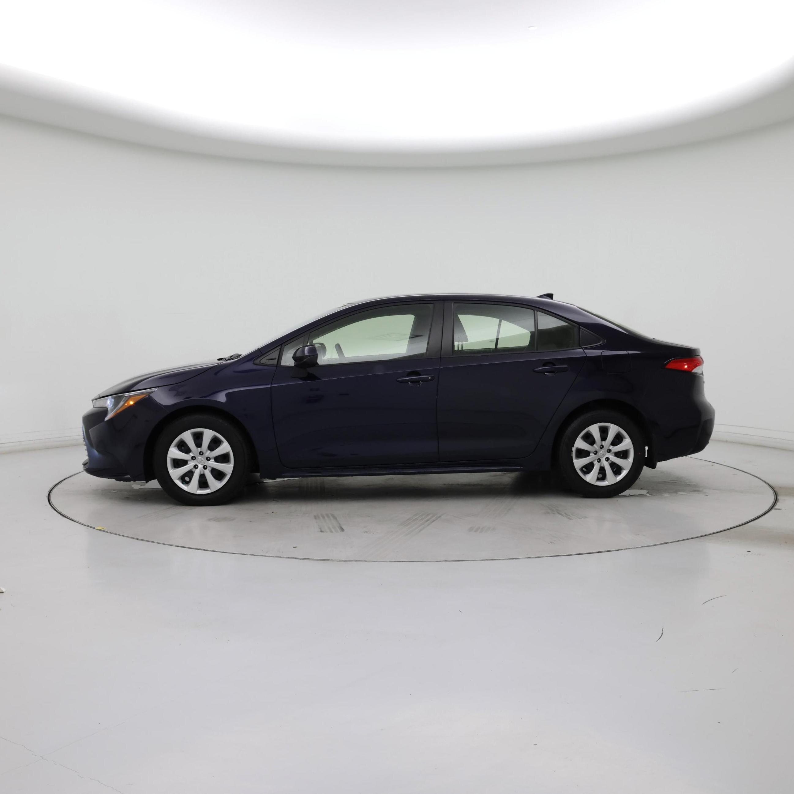 Thumbnail: 2023 Toyota Corolla - 3