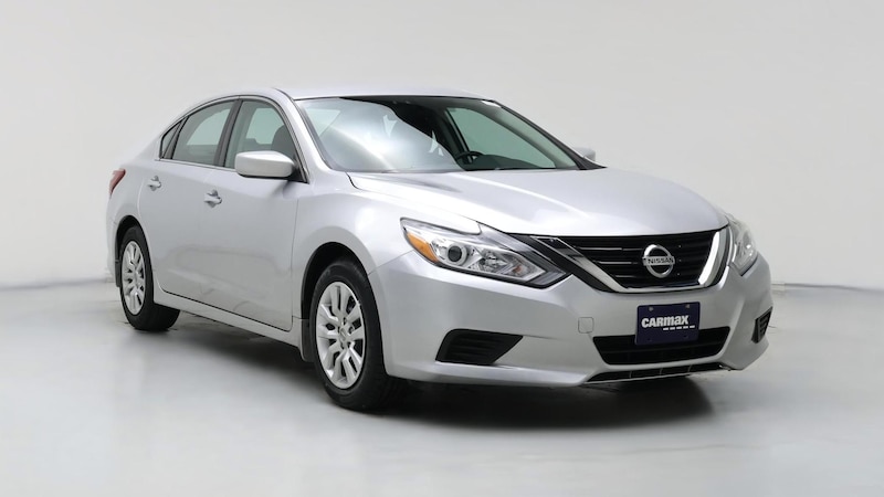 2018 Nissan Altima S Hero Image
