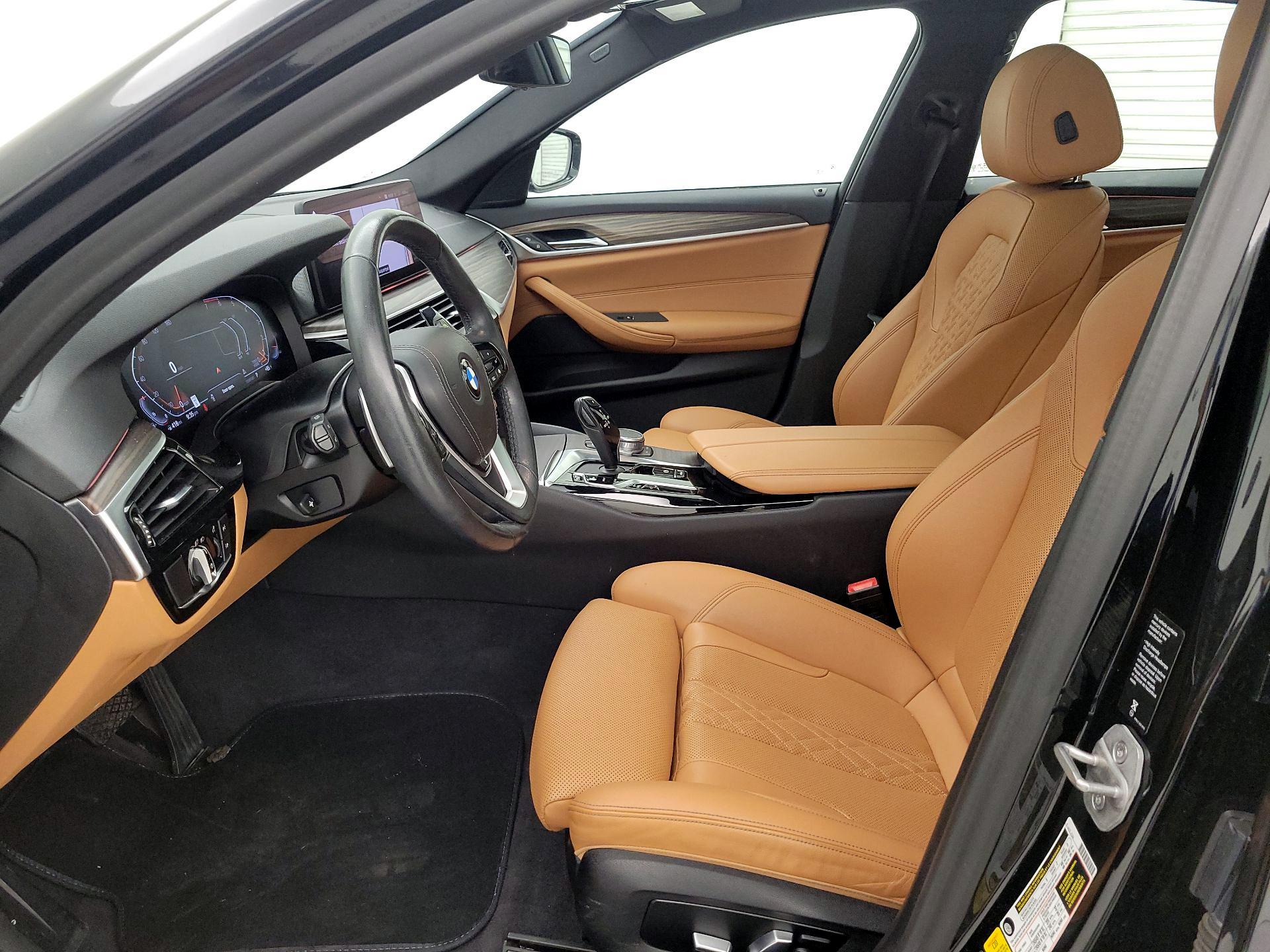 Thumbnail: 2021 BMW 5 Series - 11