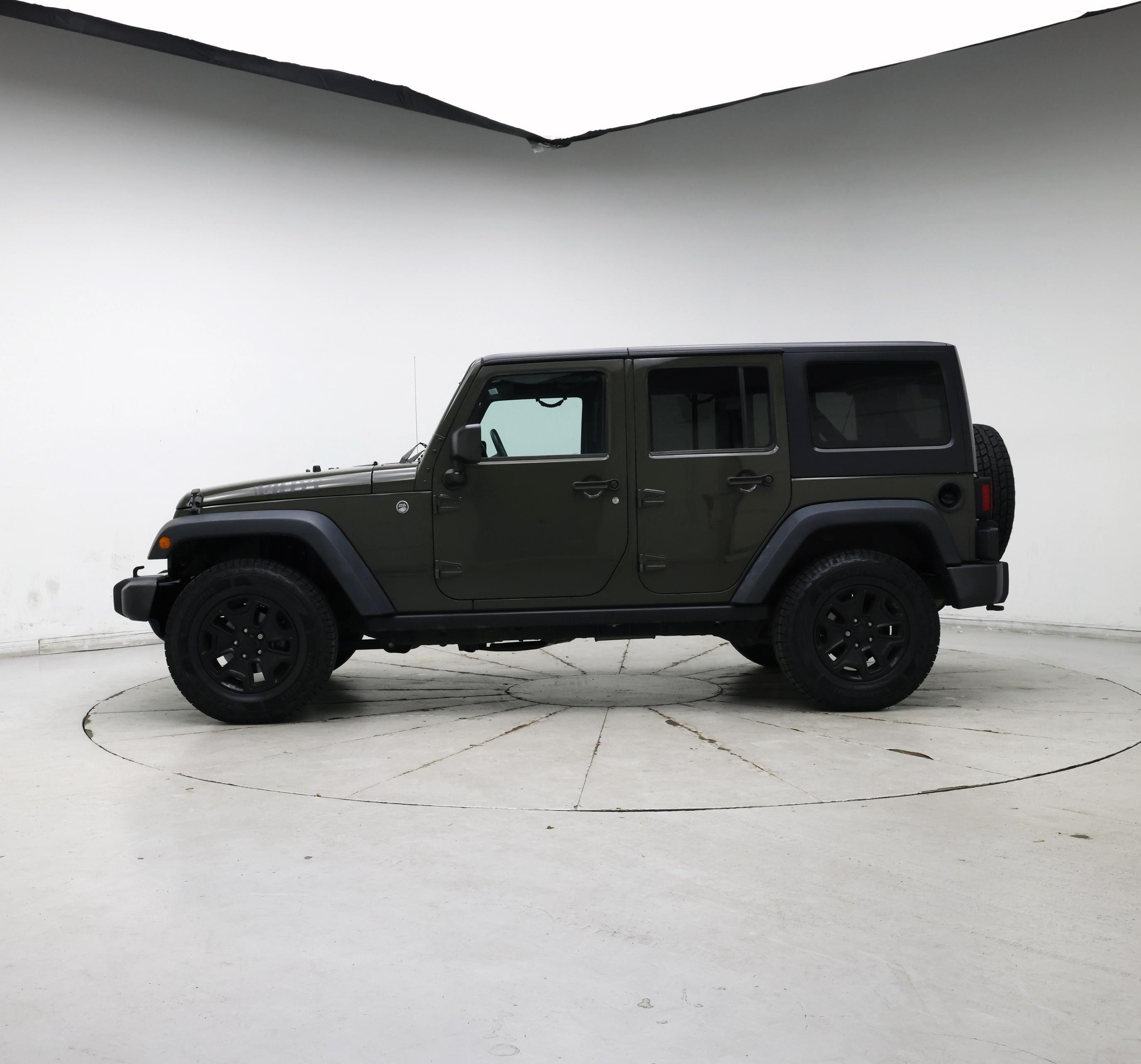 Thumbnail: 2015 Jeep Wrangler - 3