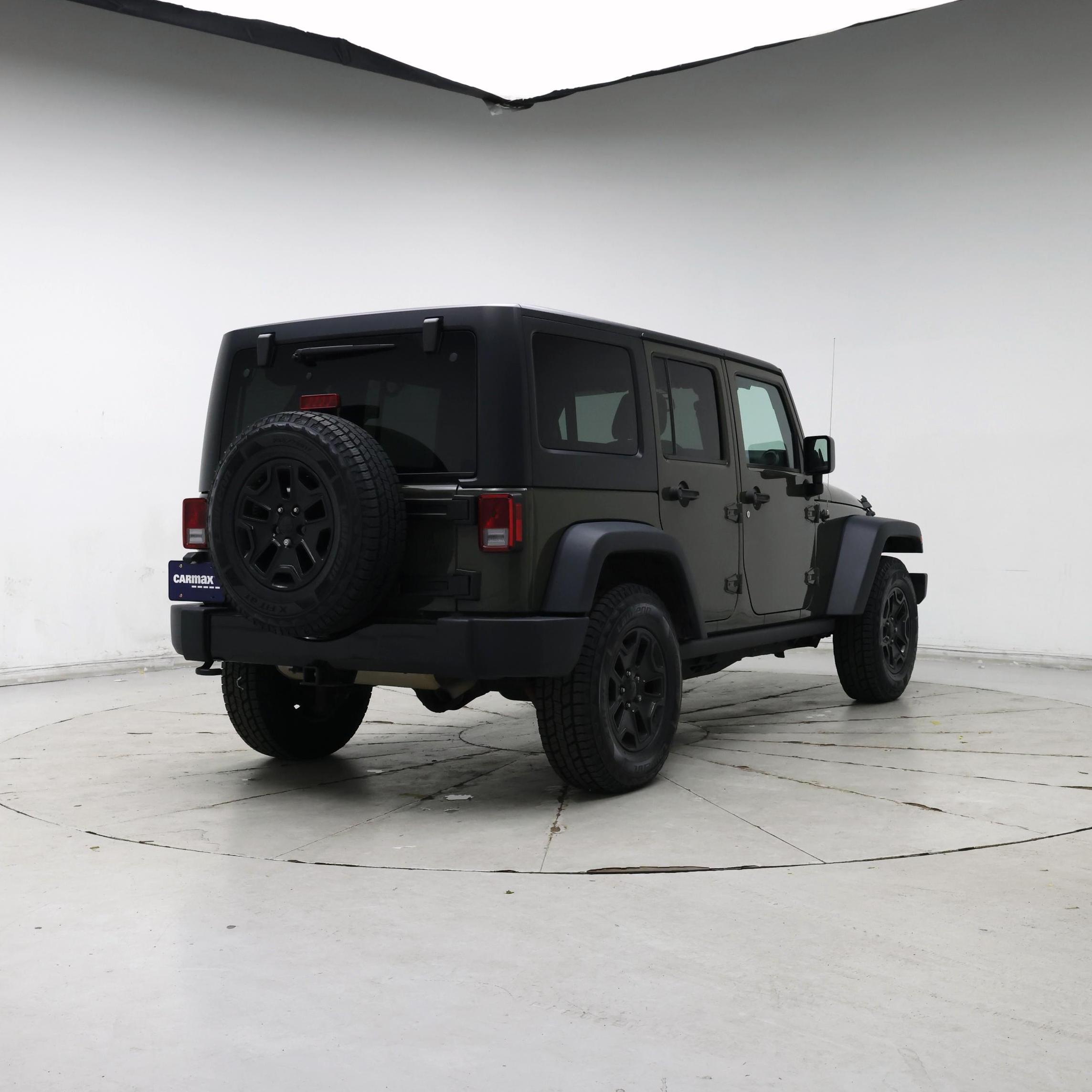 Thumbnail: 2015 Jeep Wrangler - 8