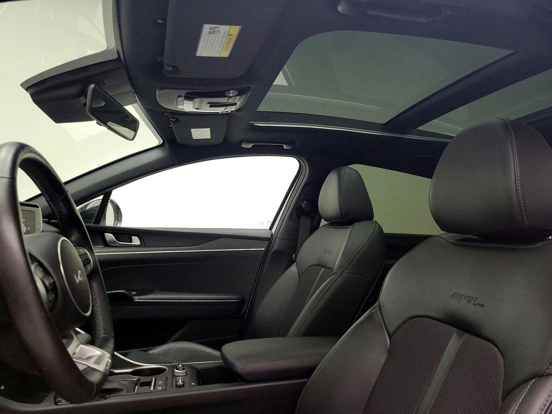 Thumbnail: 2023 Kia K5 - 20