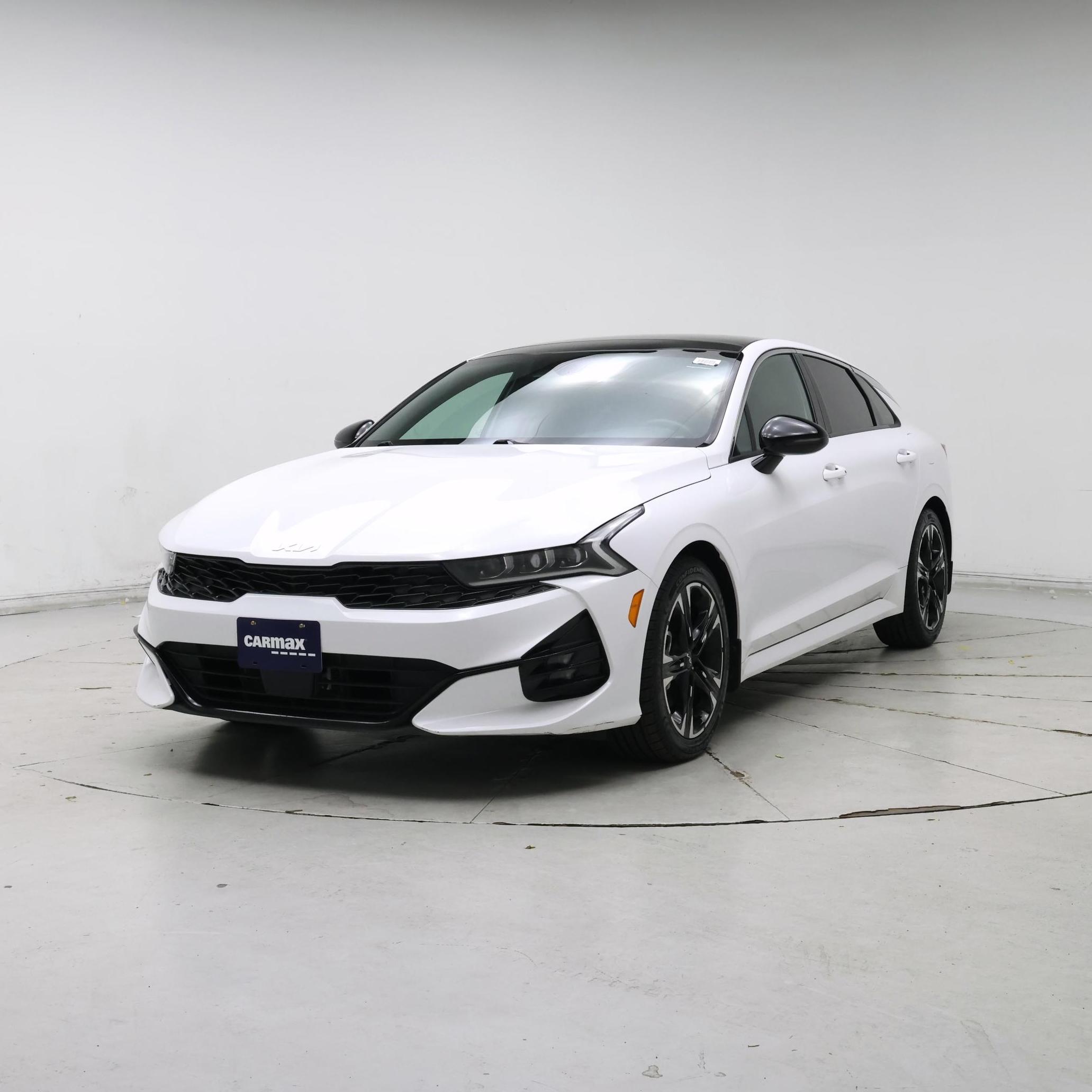 Thumbnail: 2023 Kia K5 - 4