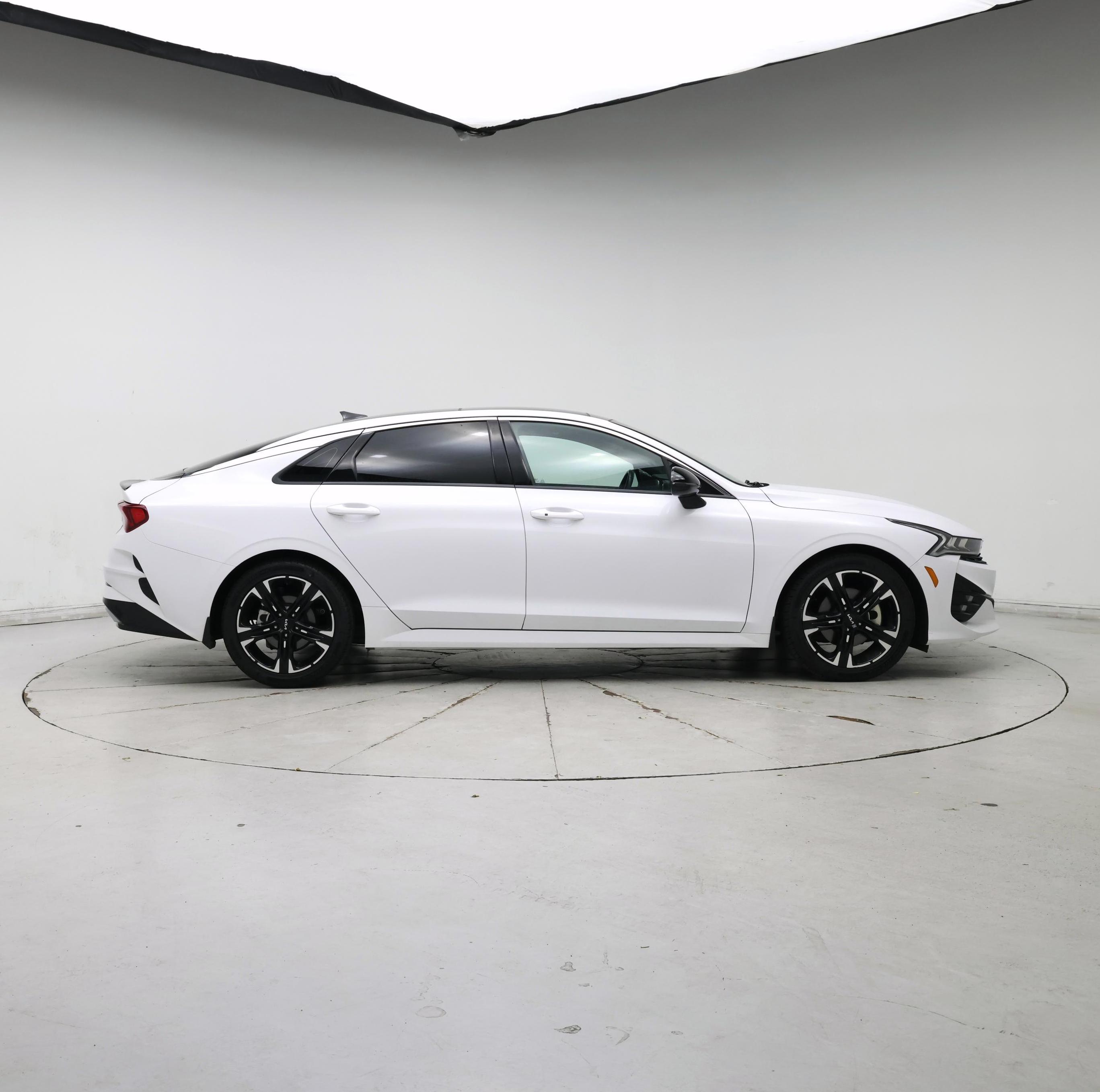 Thumbnail: 2023 Kia K5 - 7
