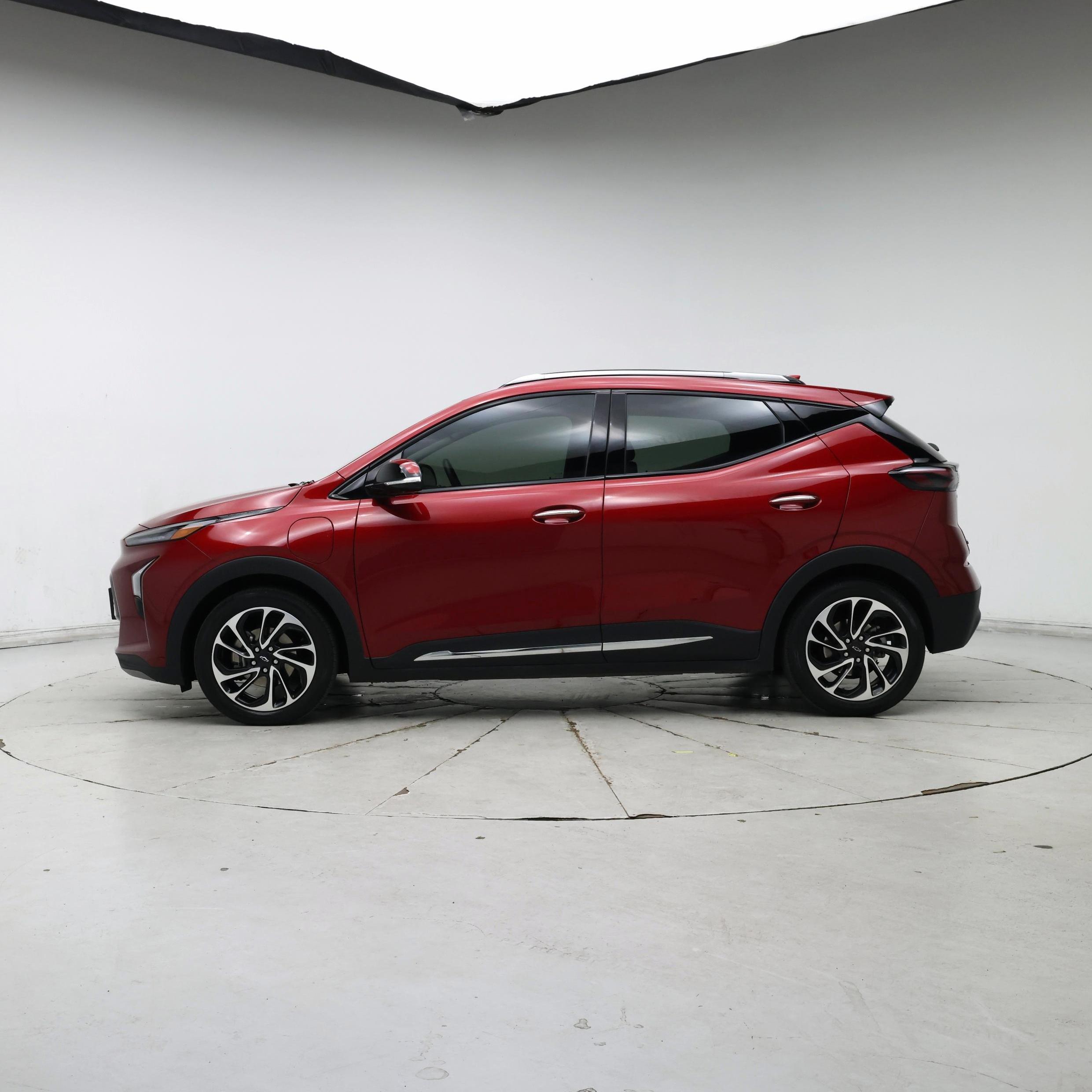 Thumbnail: 2023 Chevrolet Bolt EUV - 3