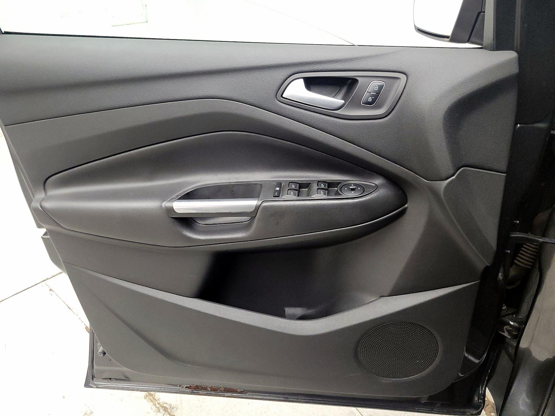 Thumbnail: 2017 Ford Escape - 12