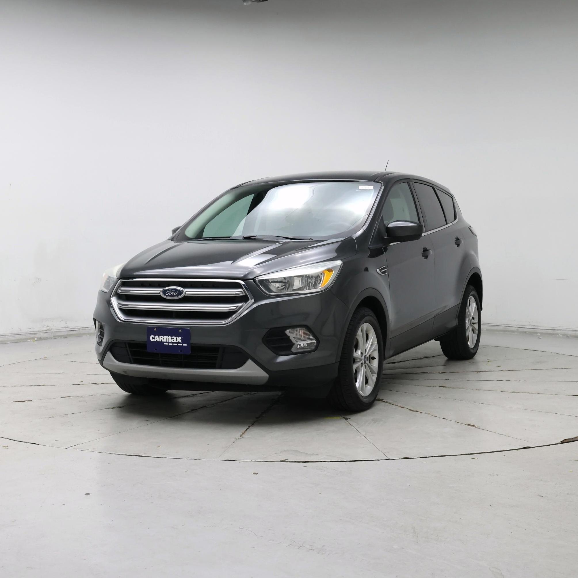 Thumbnail: 2017 Ford Escape - 4