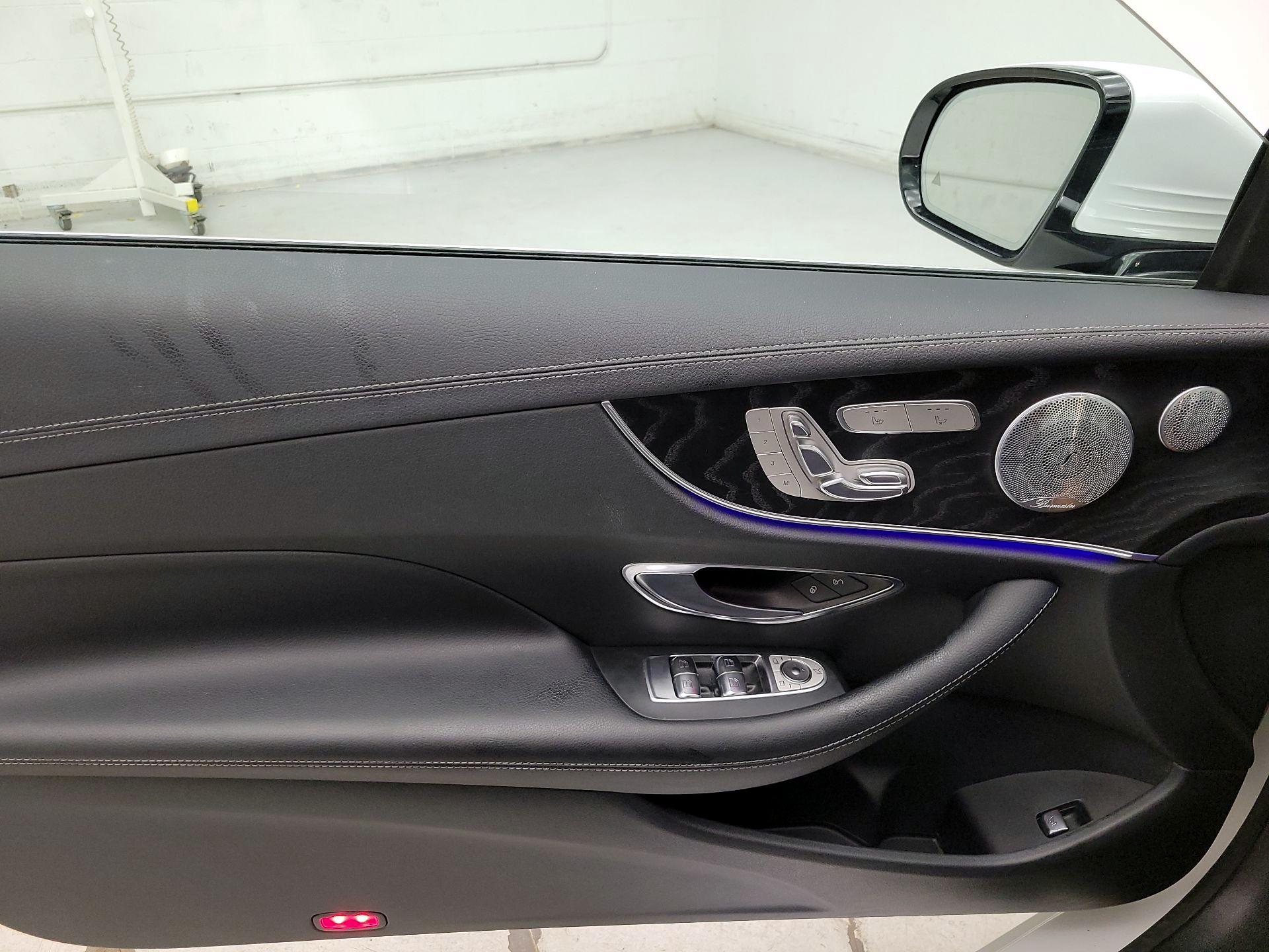 Thumbnail: 2020 Mercedes-Benz E-Class - 12