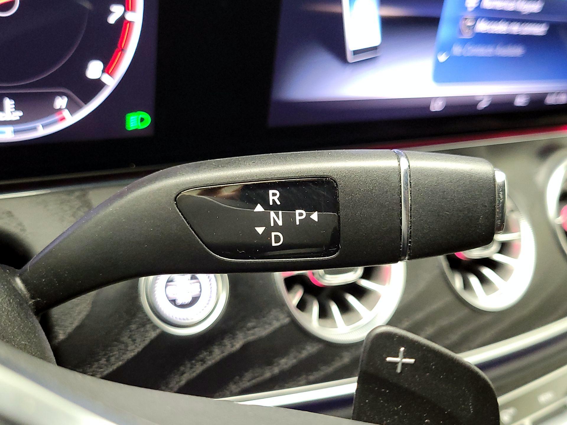 Thumbnail: 2020 Mercedes-Benz E-Class - 18