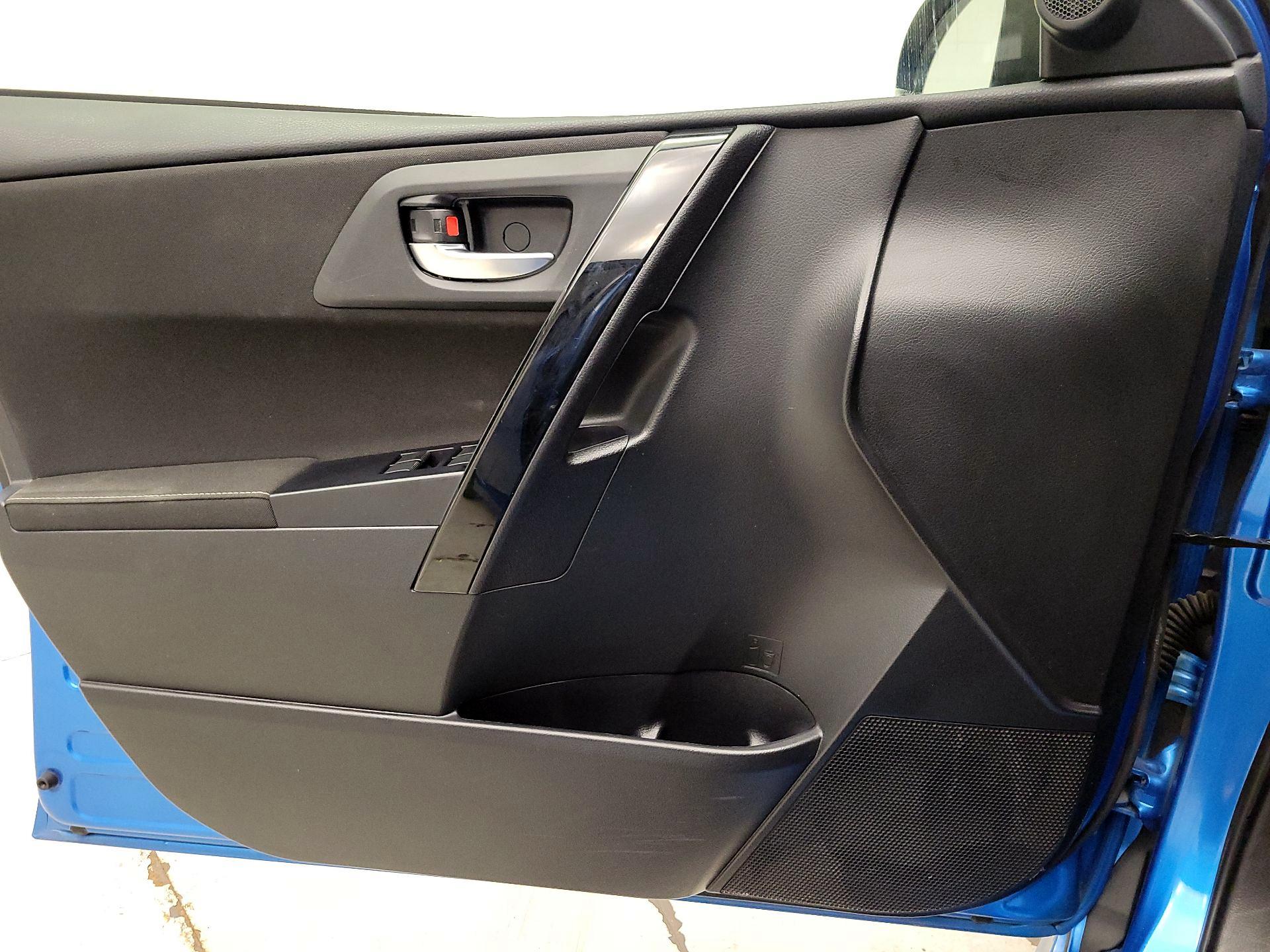 Thumbnail: 2016 Scion iM - 12